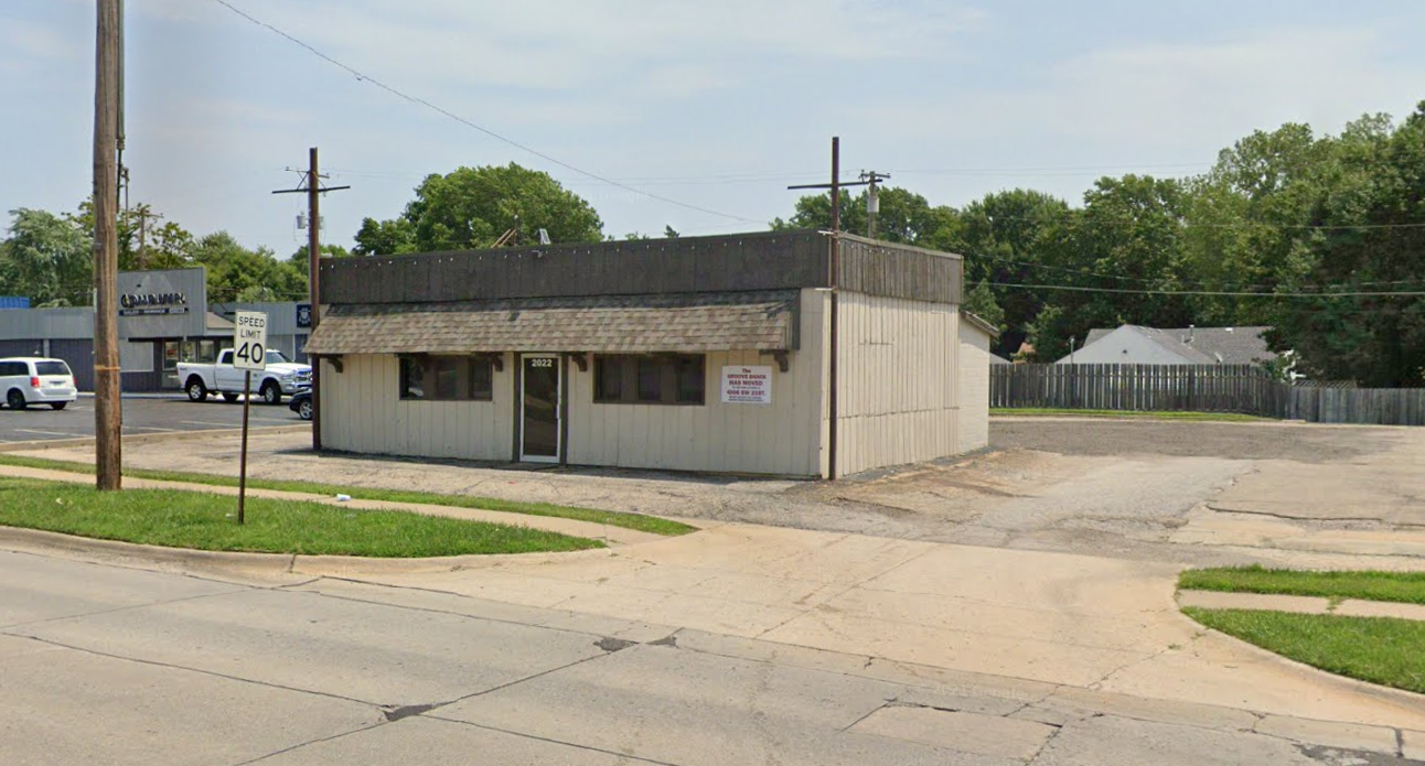 2022 SW Gage Blvd, Topeka, KS 66604