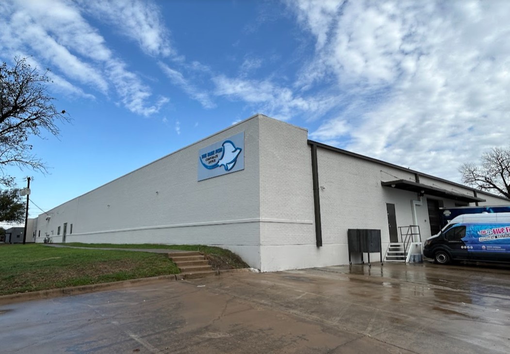 8816 Directors Row, Dallas, TX 75247