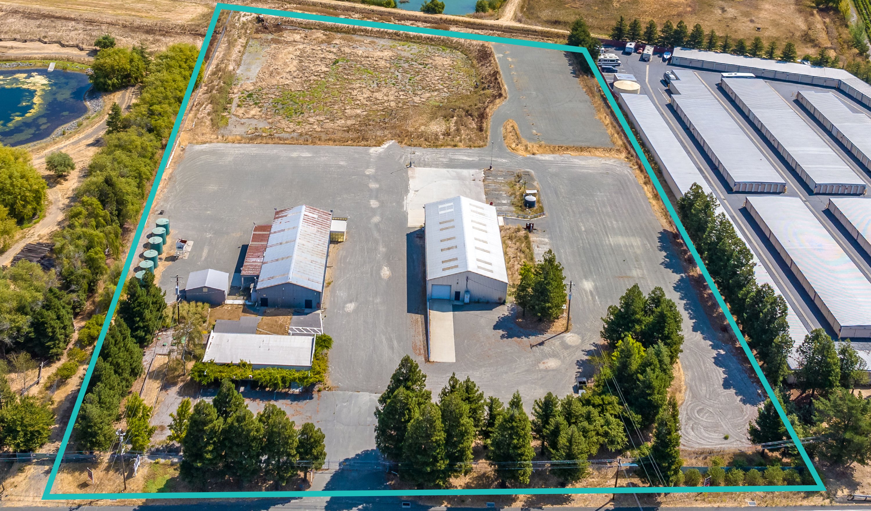24200 Arnold Dr, Sonoma, CA 95476