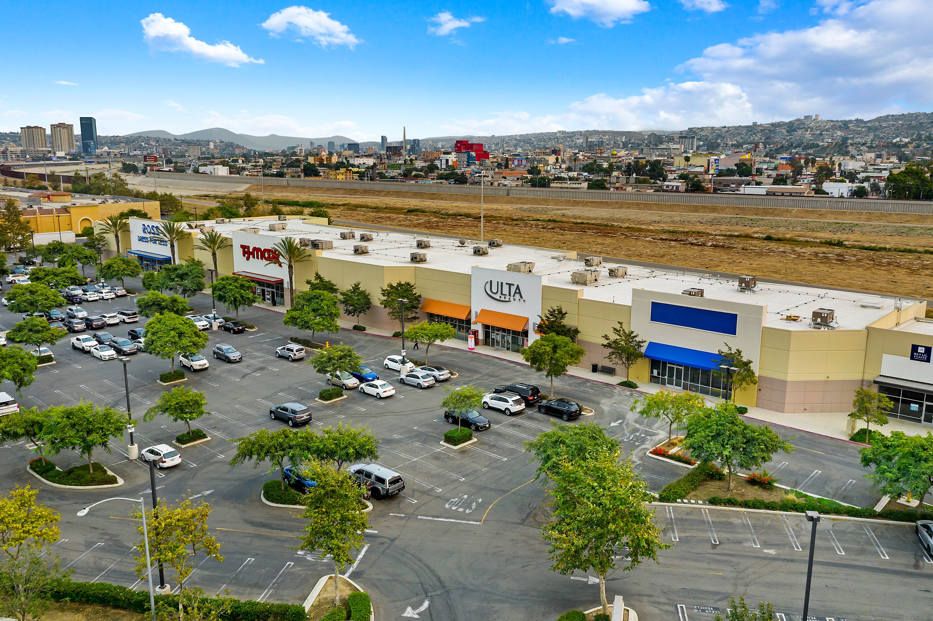 3951 Camino De La Plz, San Diego, CA 92173