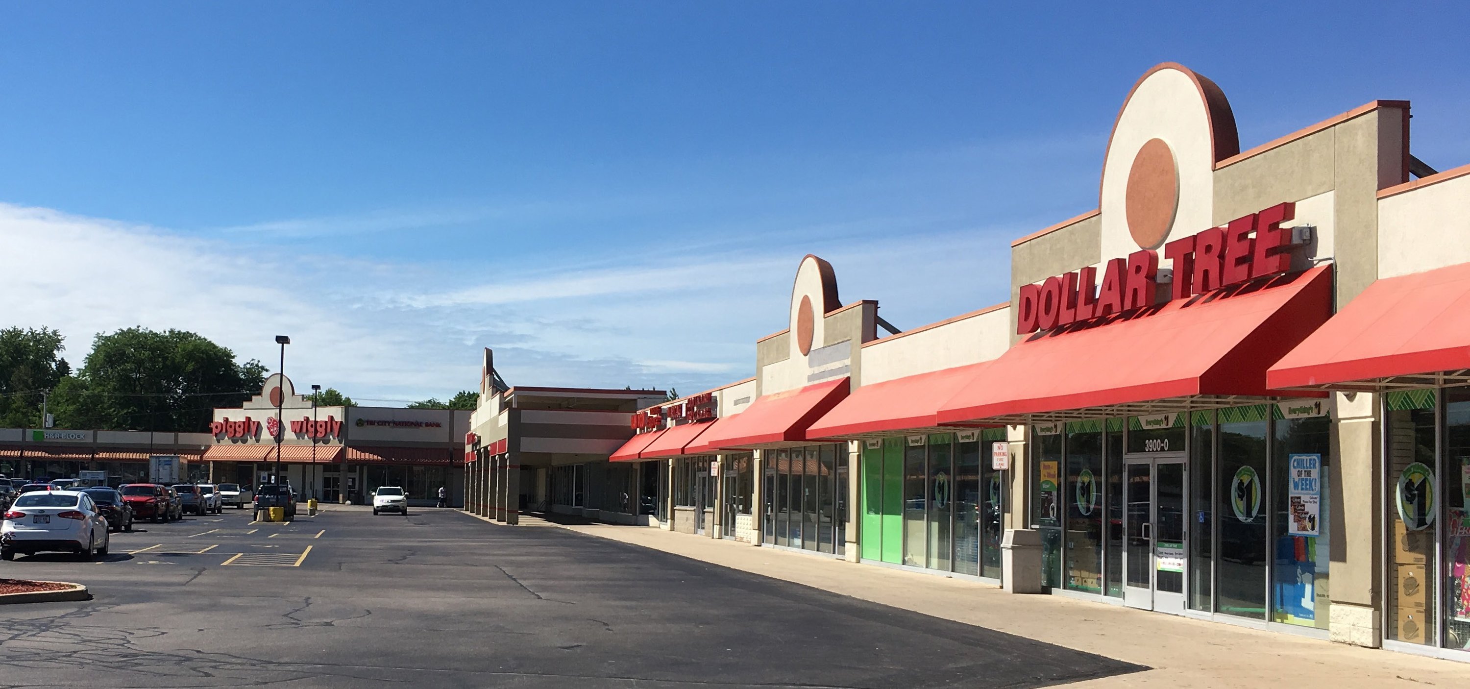 3900 Erie St, Racine, WI 53402