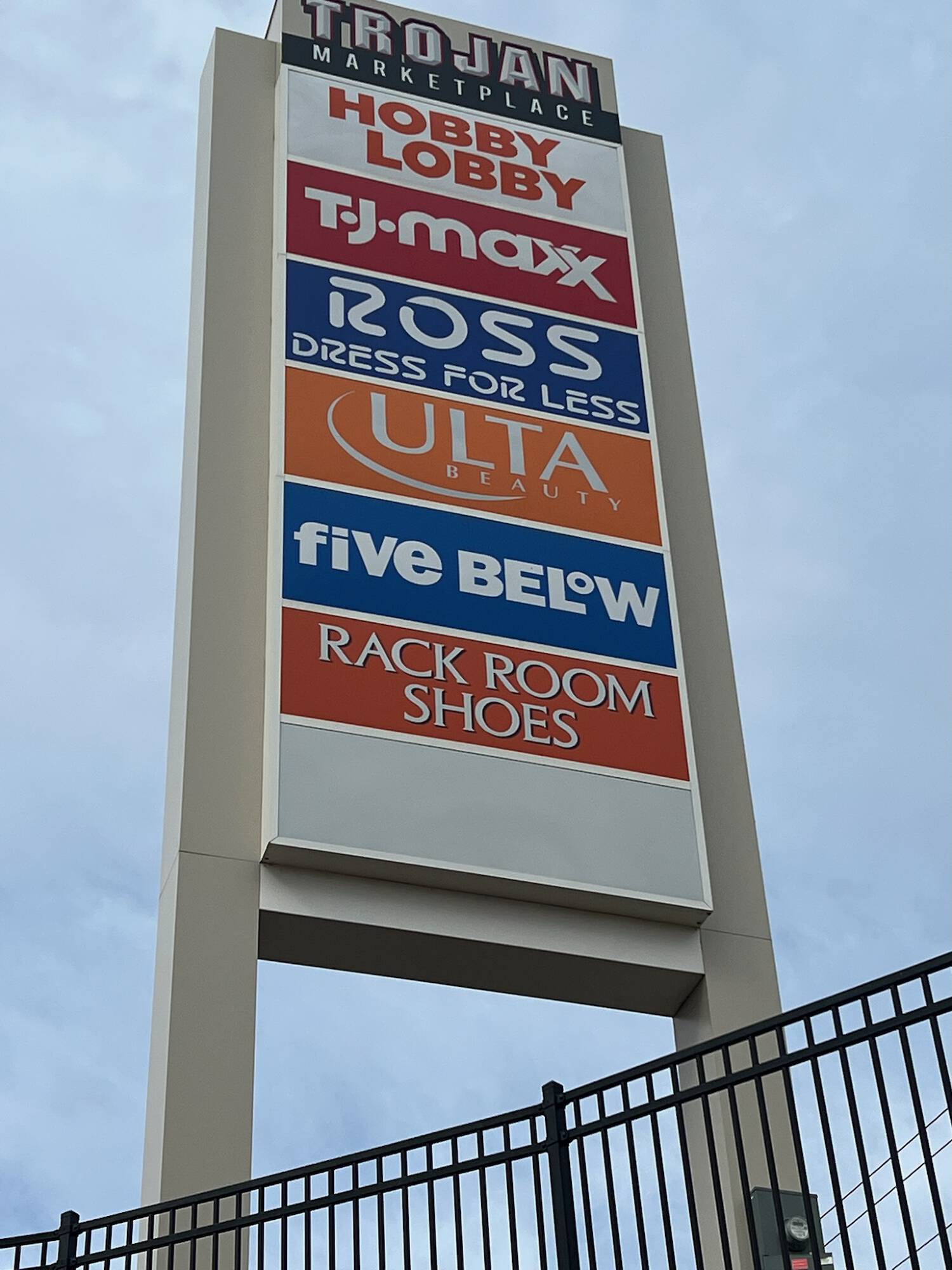 1650800