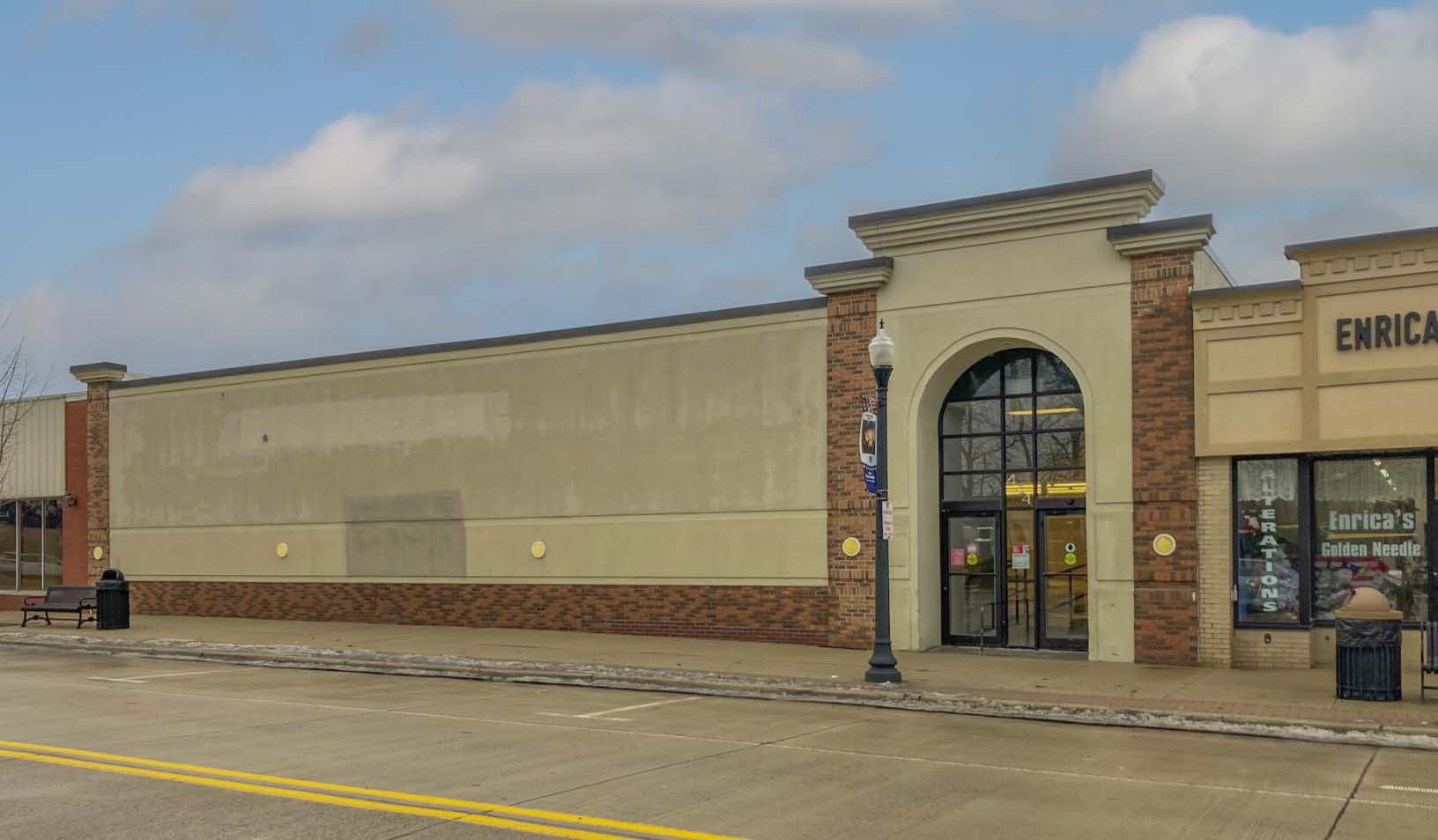 444 Main St, Belleville, MI 48111