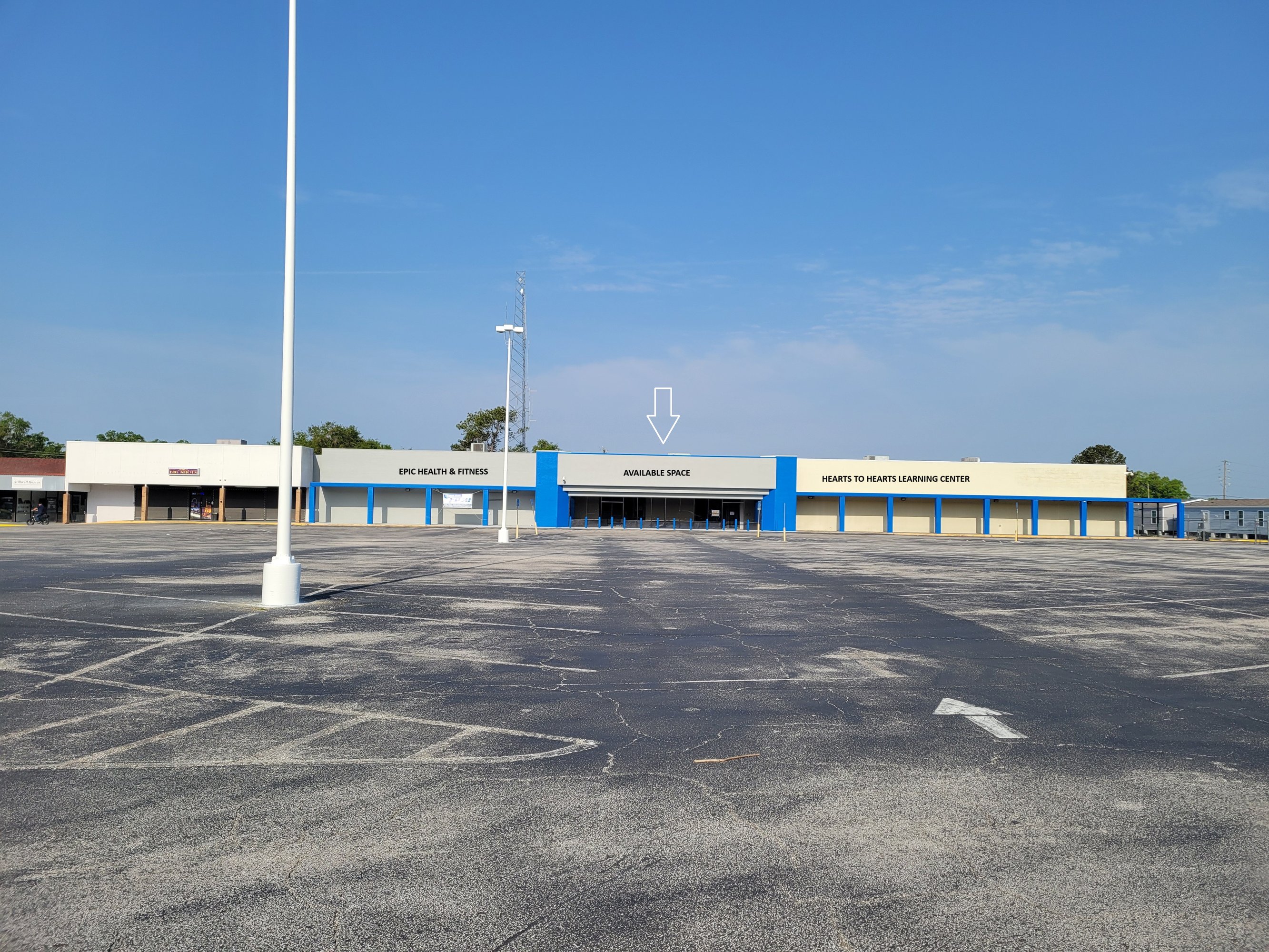 1010 N Main St, Bushnell, FL 33513