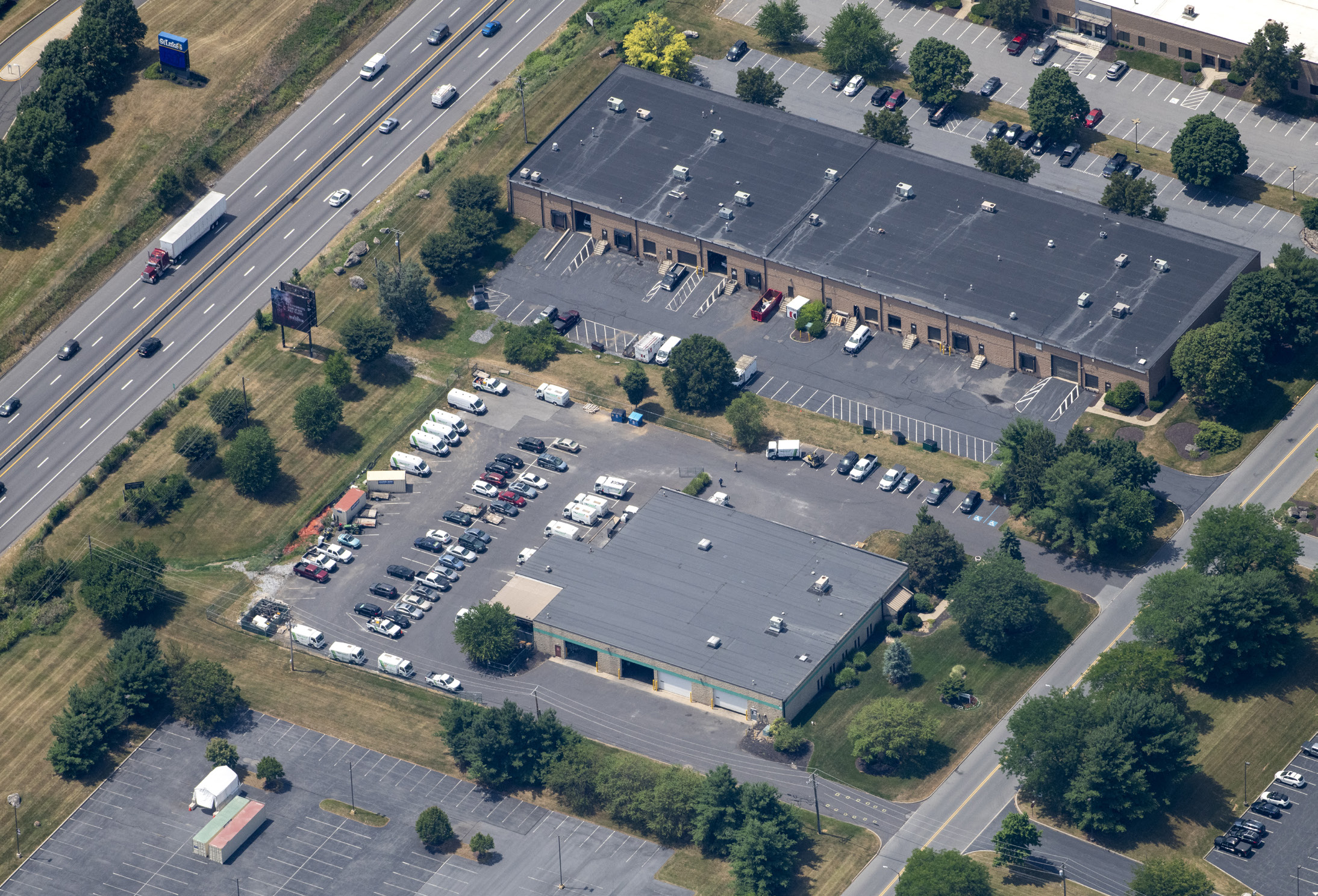 754 Roble Rd, Allentown, PA 18109