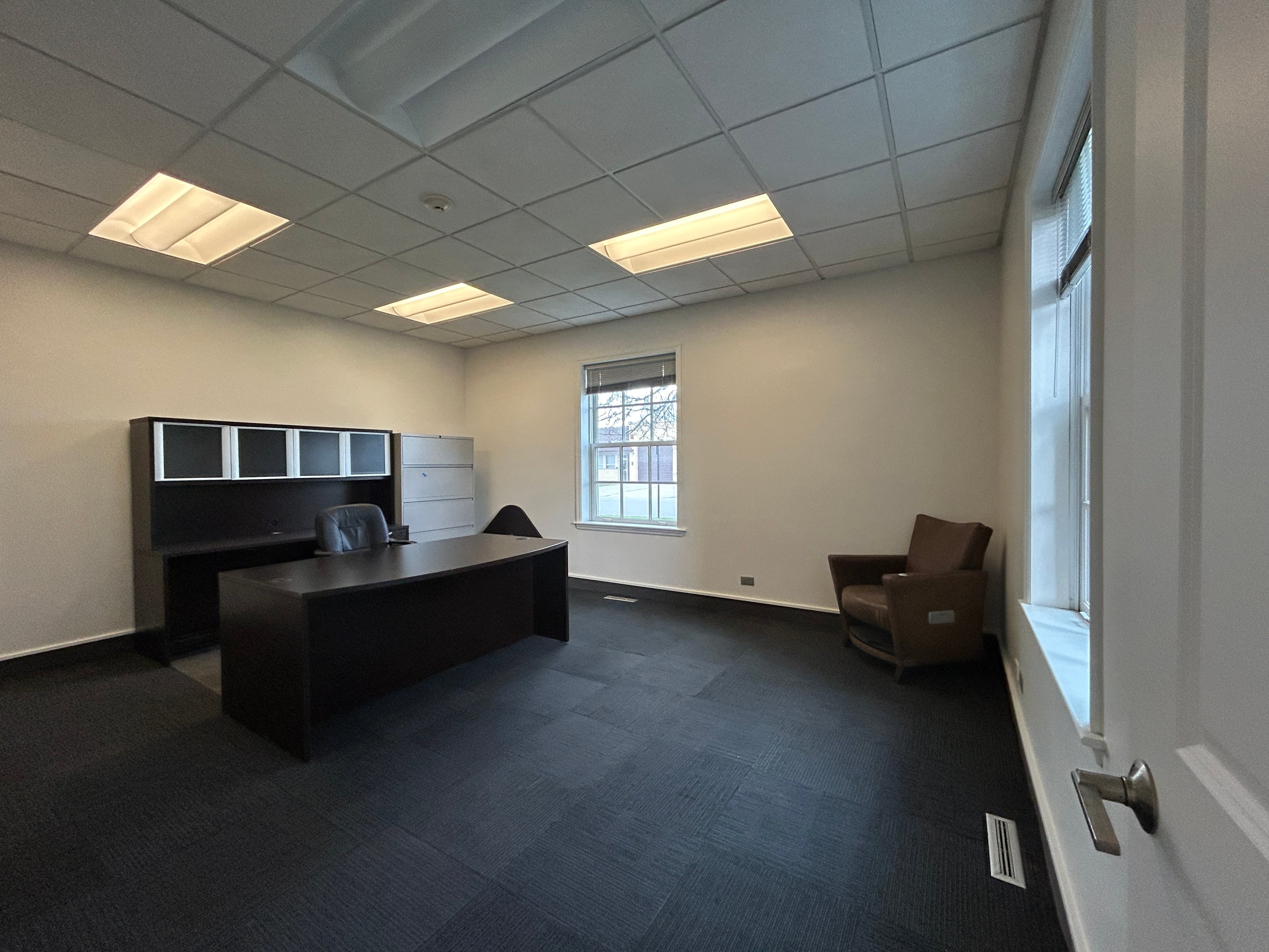 450 E Higgins Rd, Elk Grove Village, IL 60007