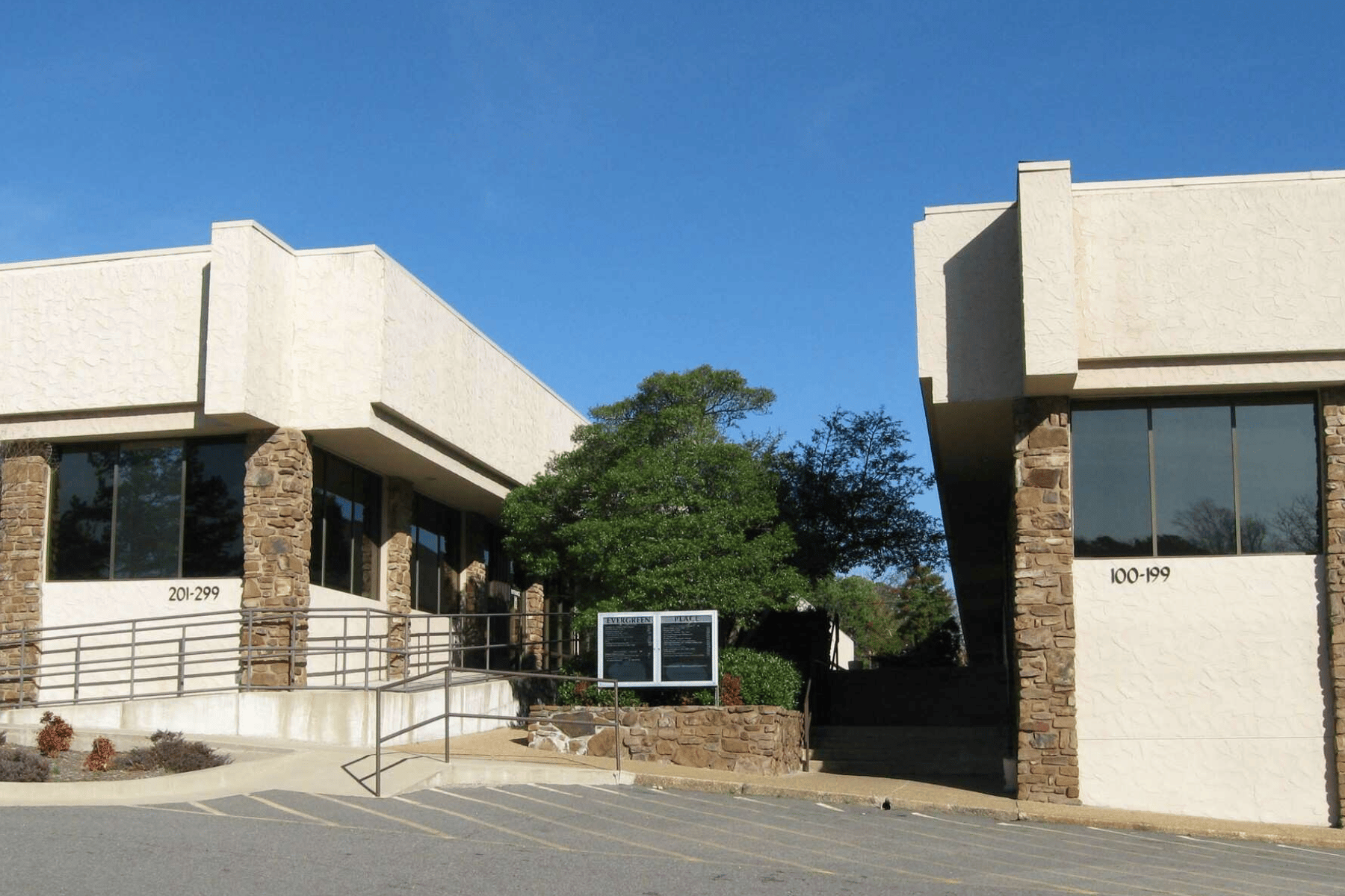 1100 N University Ave, Little Rock, AR 72207