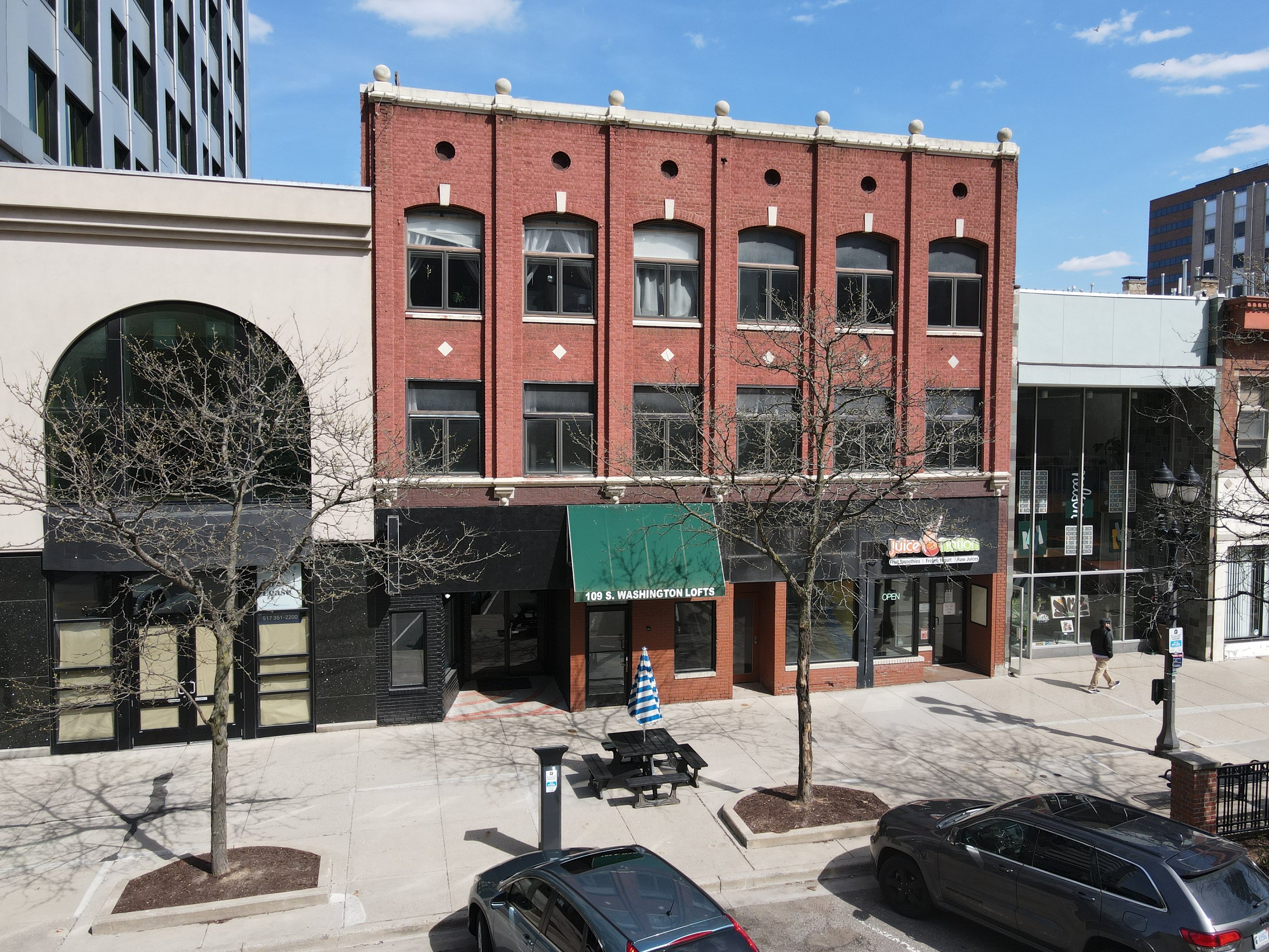 109 S Washington Sq, Lansing, MI 48933