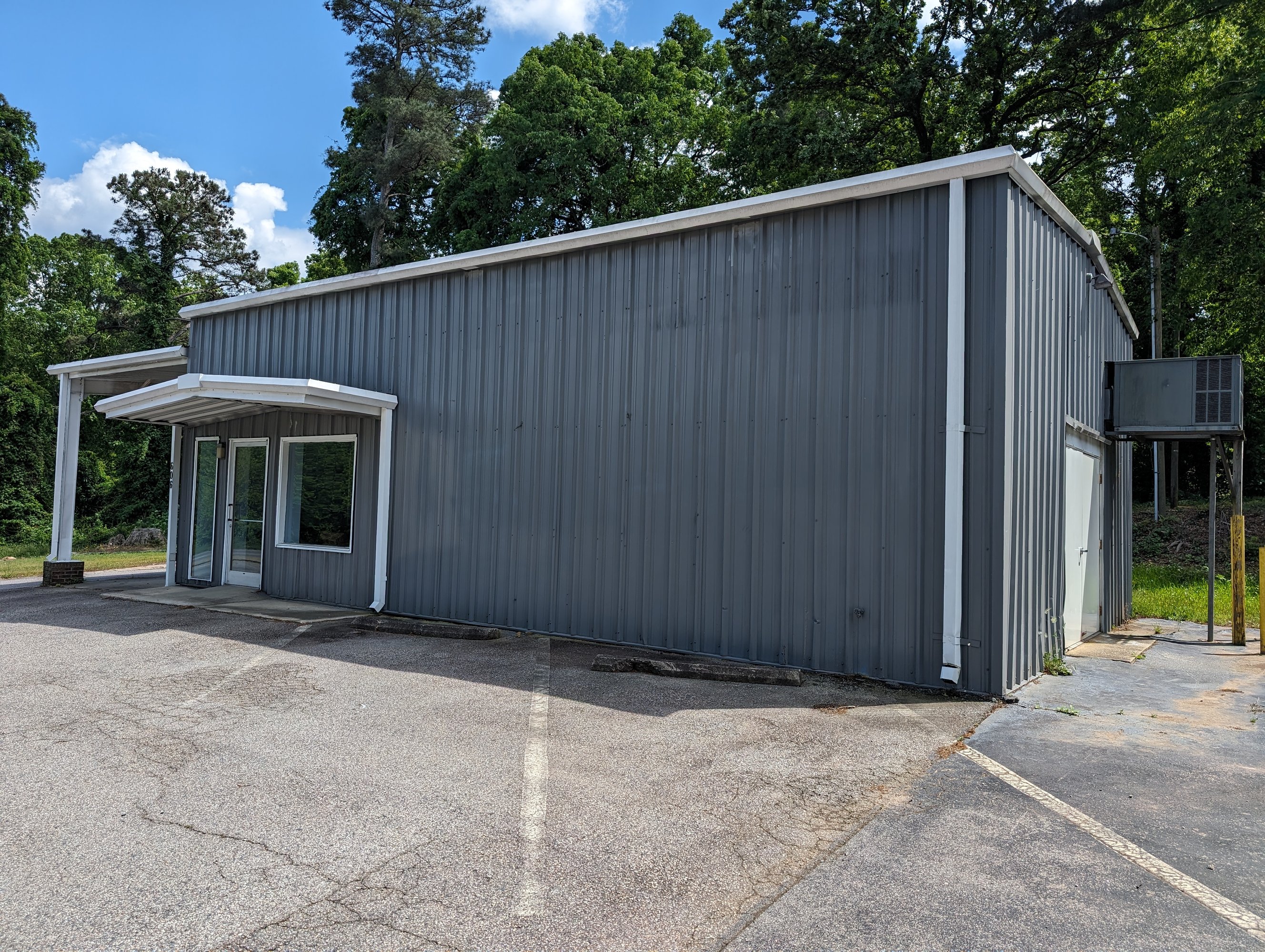 606 E Caswell St, Wadesboro, NC 28170