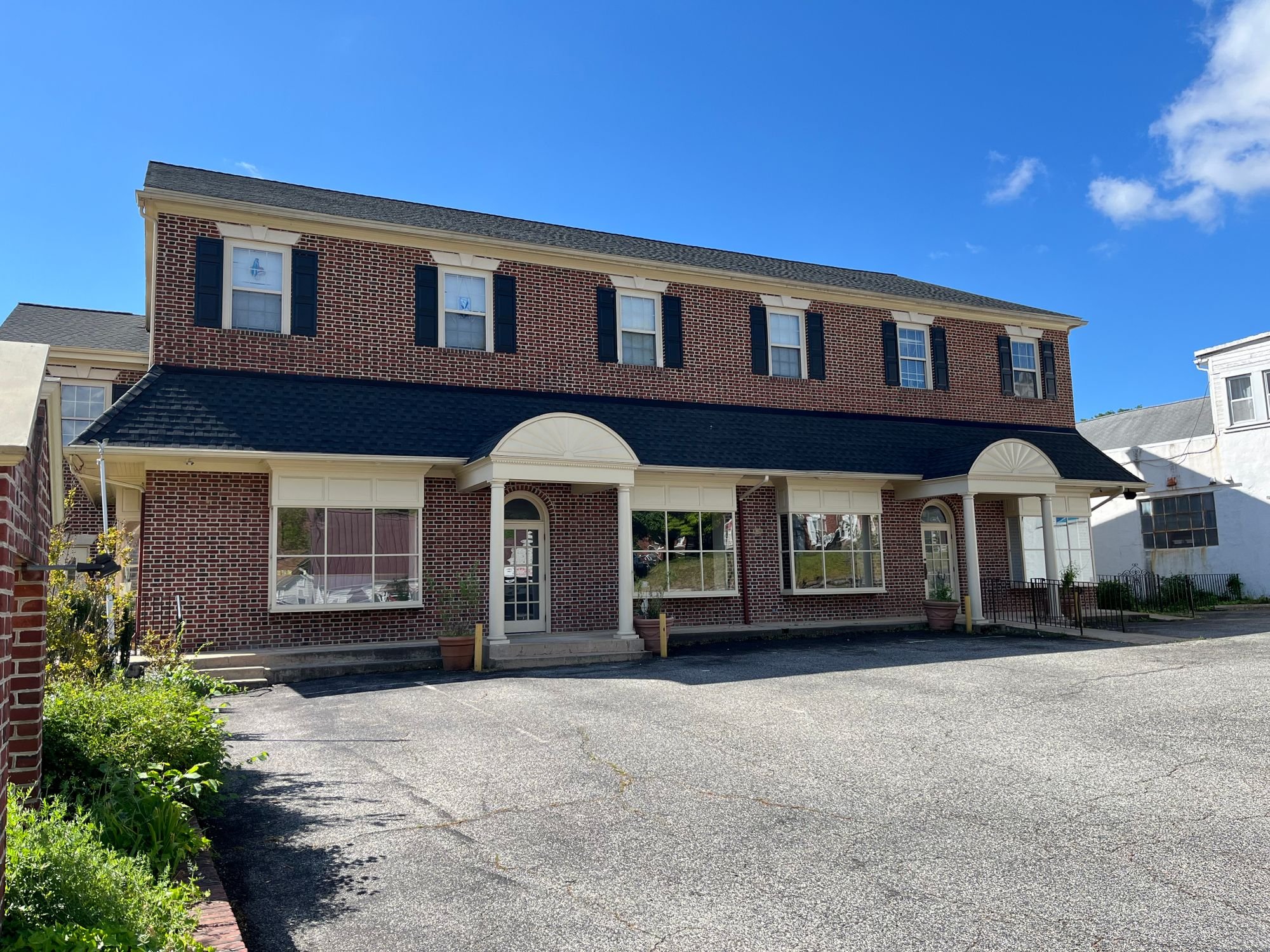 132 W Main St, Elkton, MD 21921