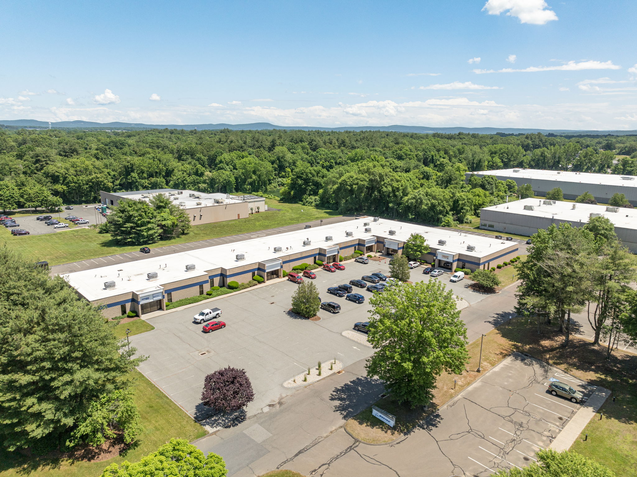 72 Shaker Rd, Enfield, CT 06082