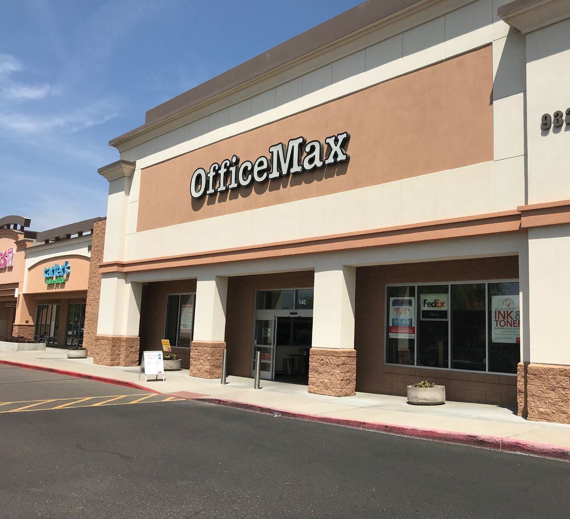 9320 W Northern Ave, Glendale, AZ 85305