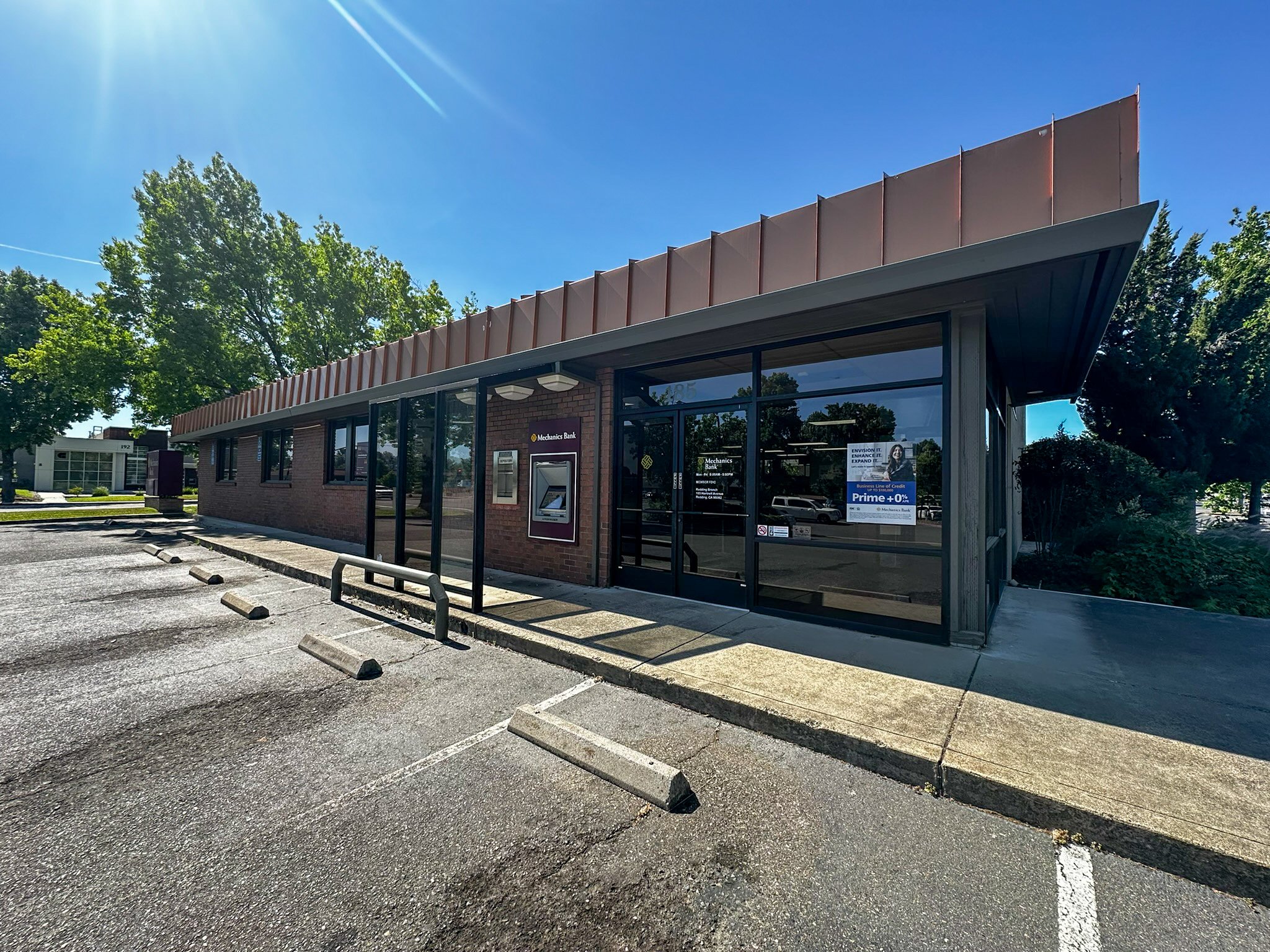185 Hartnell Ave, Redding, CA 96002
