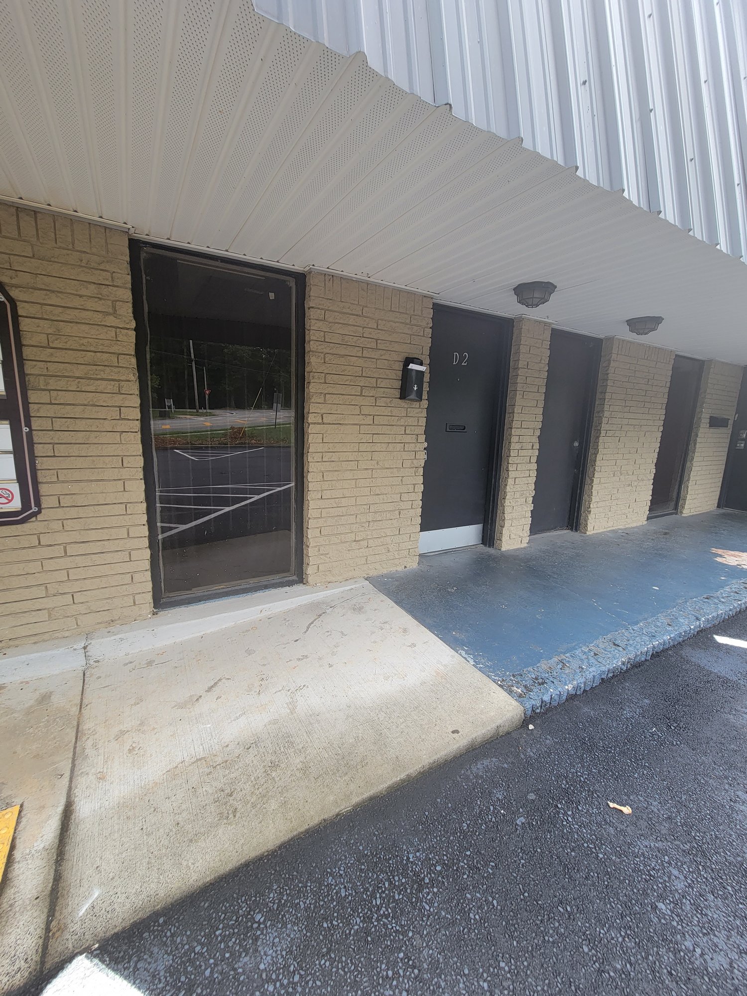 2523 Roosevelt Hwy, College Park, GA 30337