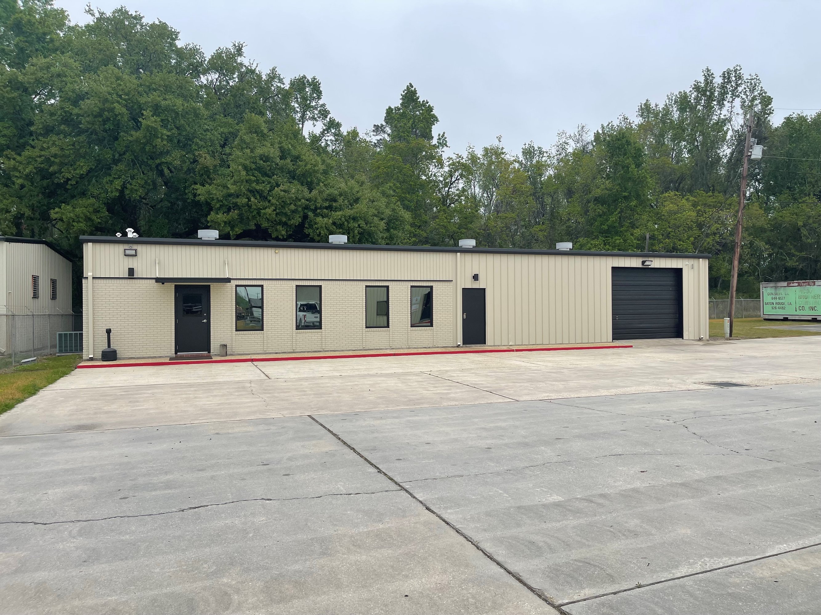 12608 Airline Hwy, Gonzales, LA 70737