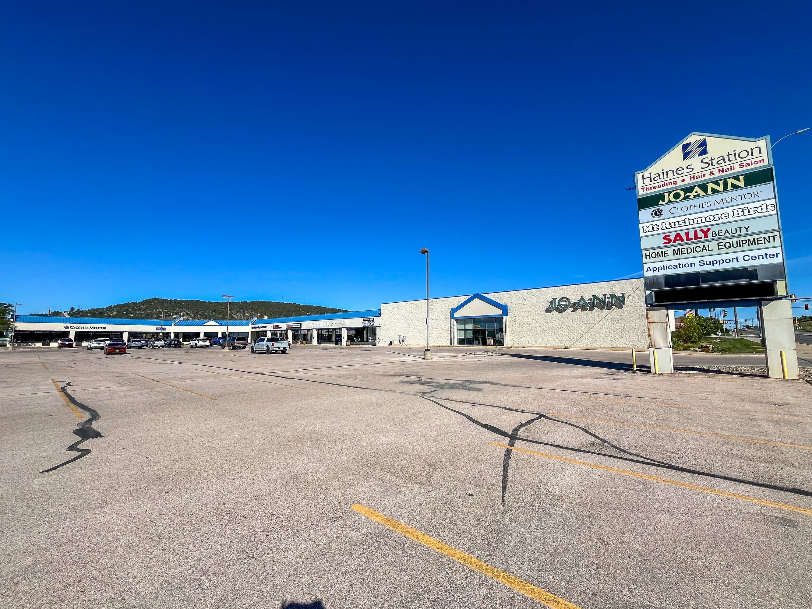 2255 Haines Ave, Rapid City, SD 57701