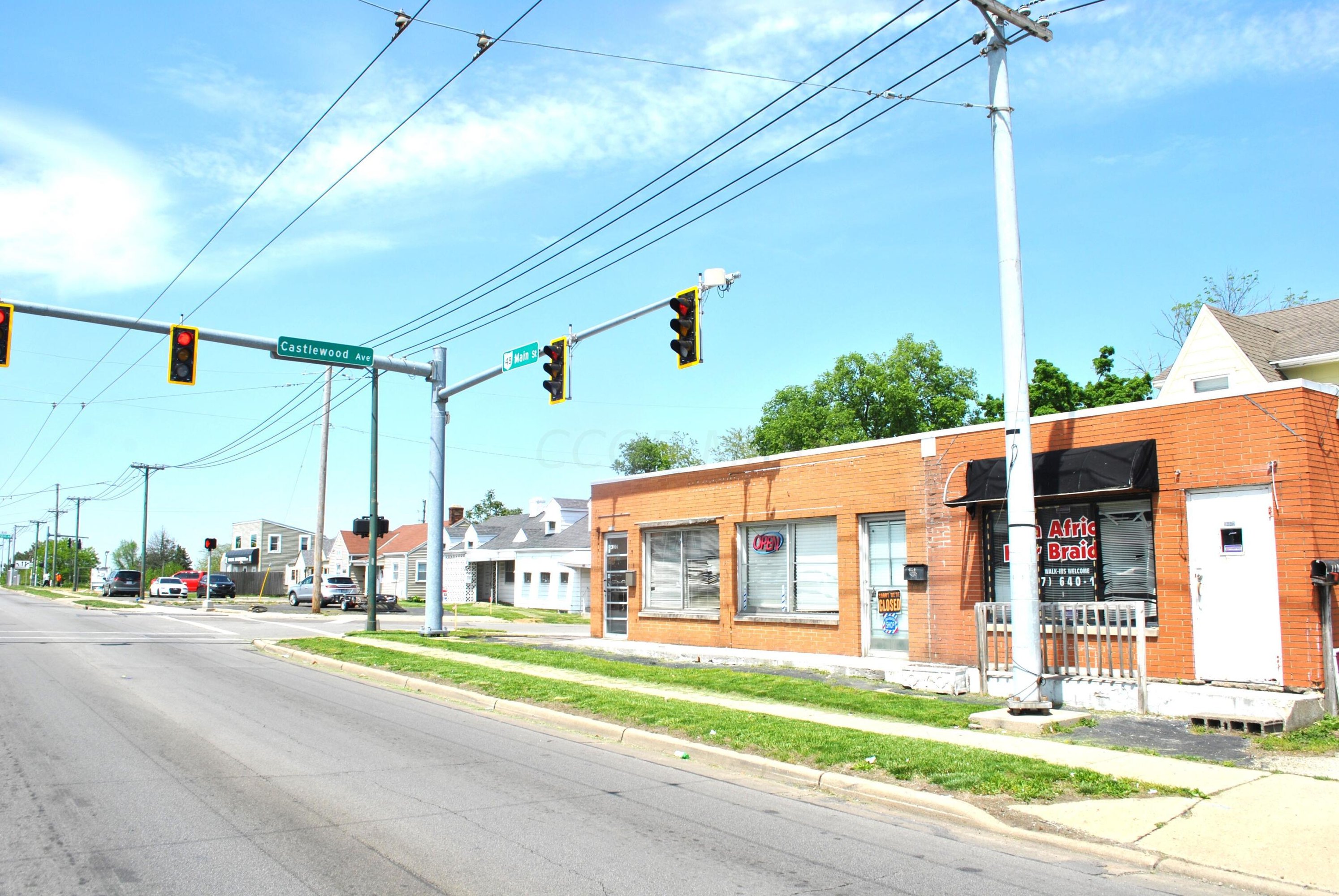 4228 N Main St, Dayton, OH 45405