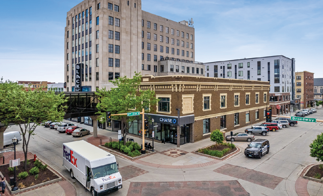 122 Broadway N, Fargo, ND 58102