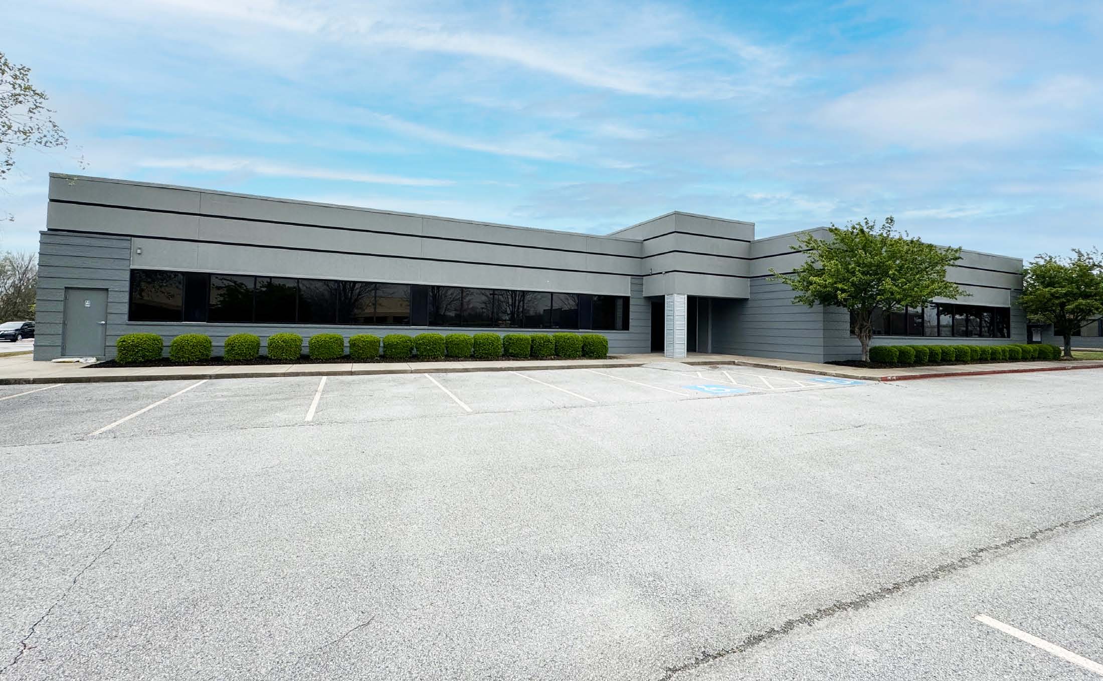 210 SE 34Th St, Bentonville, AR 72712