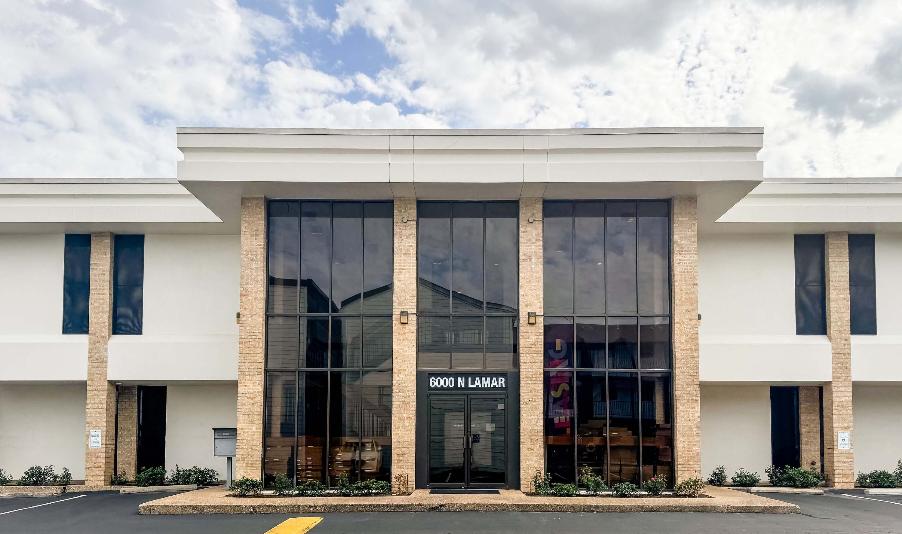6000 N Lamar Blvd, Austin, TX 78752