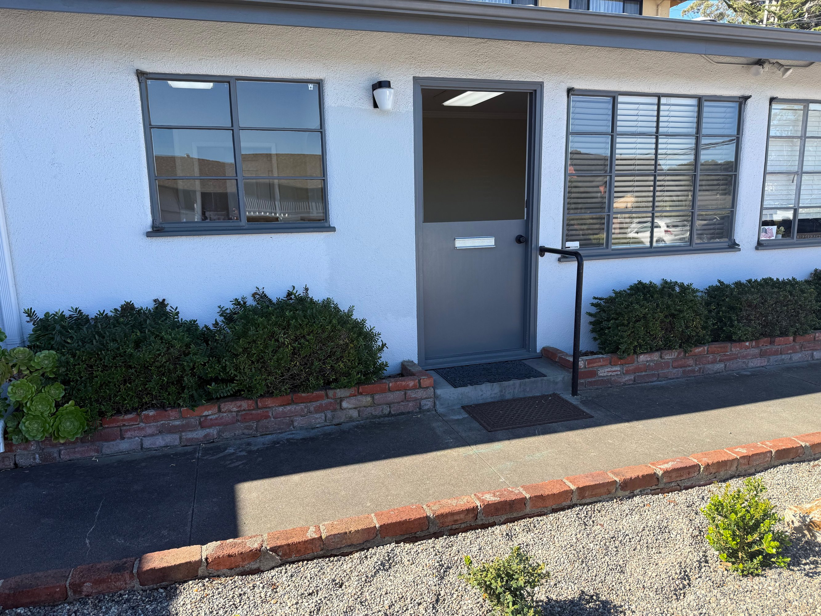 1077 Cass St, Monterey, CA 93940