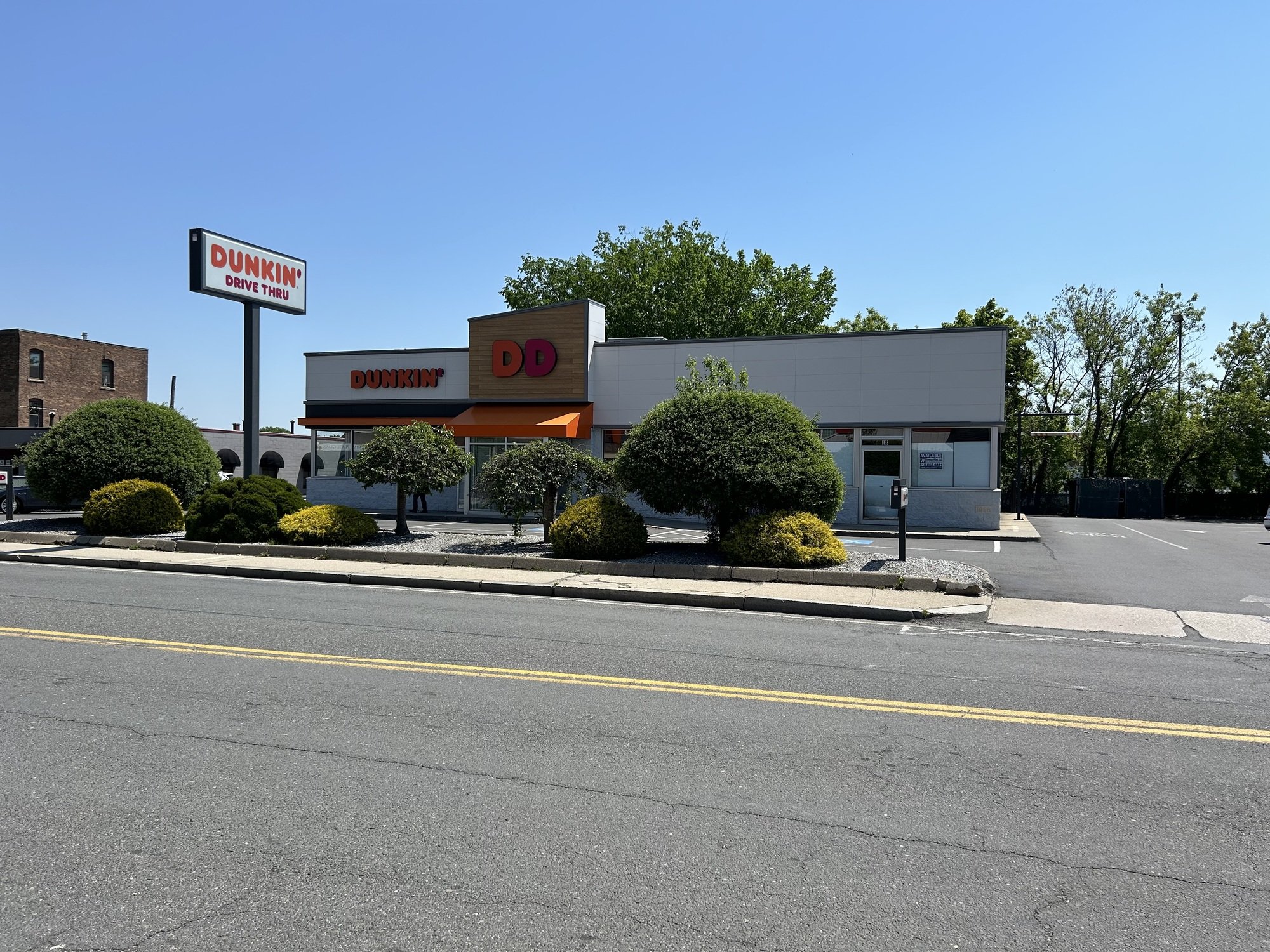 18 1St St, Pittsfield, MA 01201