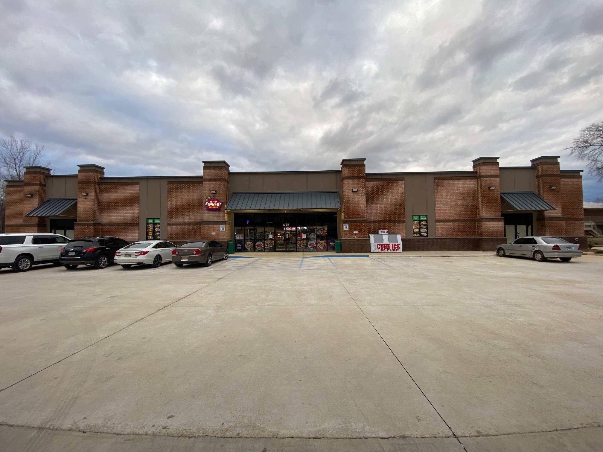 1228 W Main St, Tupelo, MS 38801