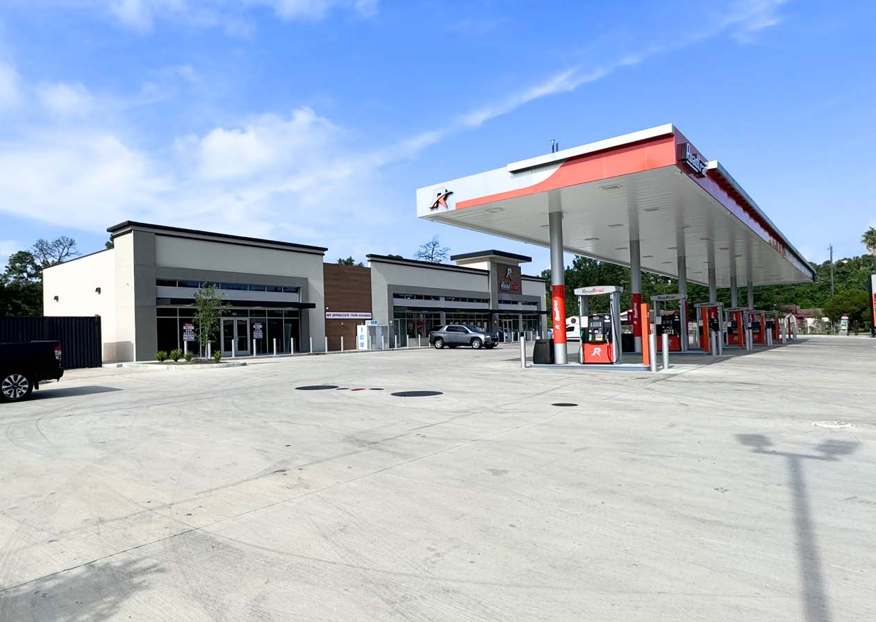 8136 Tidwell Rd, Houston, TX 77028