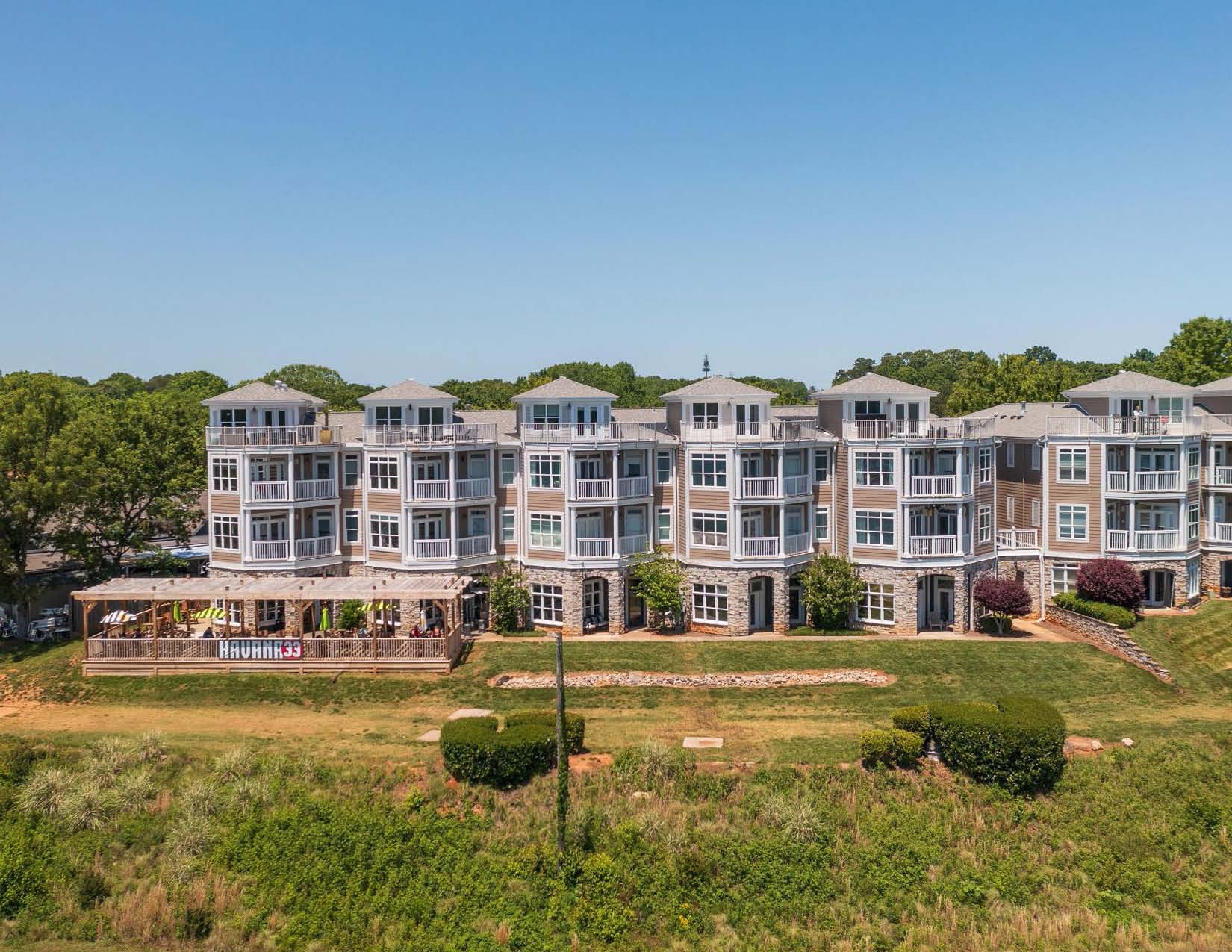 637 Williamson Rd, Mooresville, NC 28117