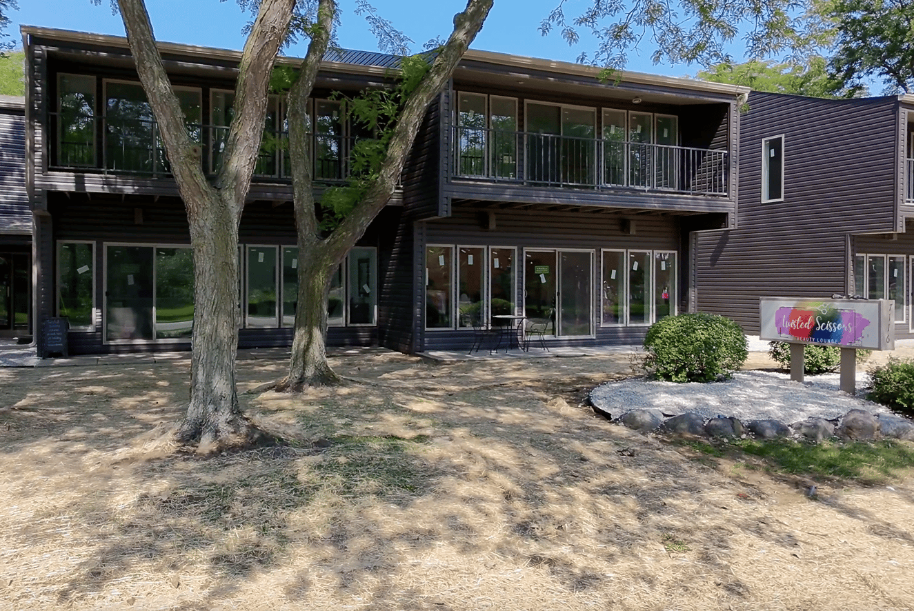7116 Windsor Lake Pkwy, Loves Park, IL 61111