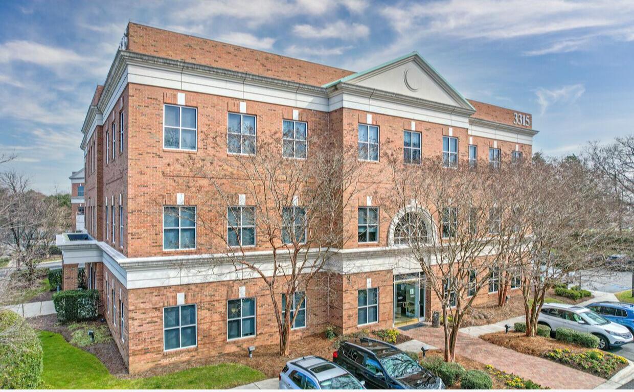 3315 Springbank Ln, Charlotte, NC 28226