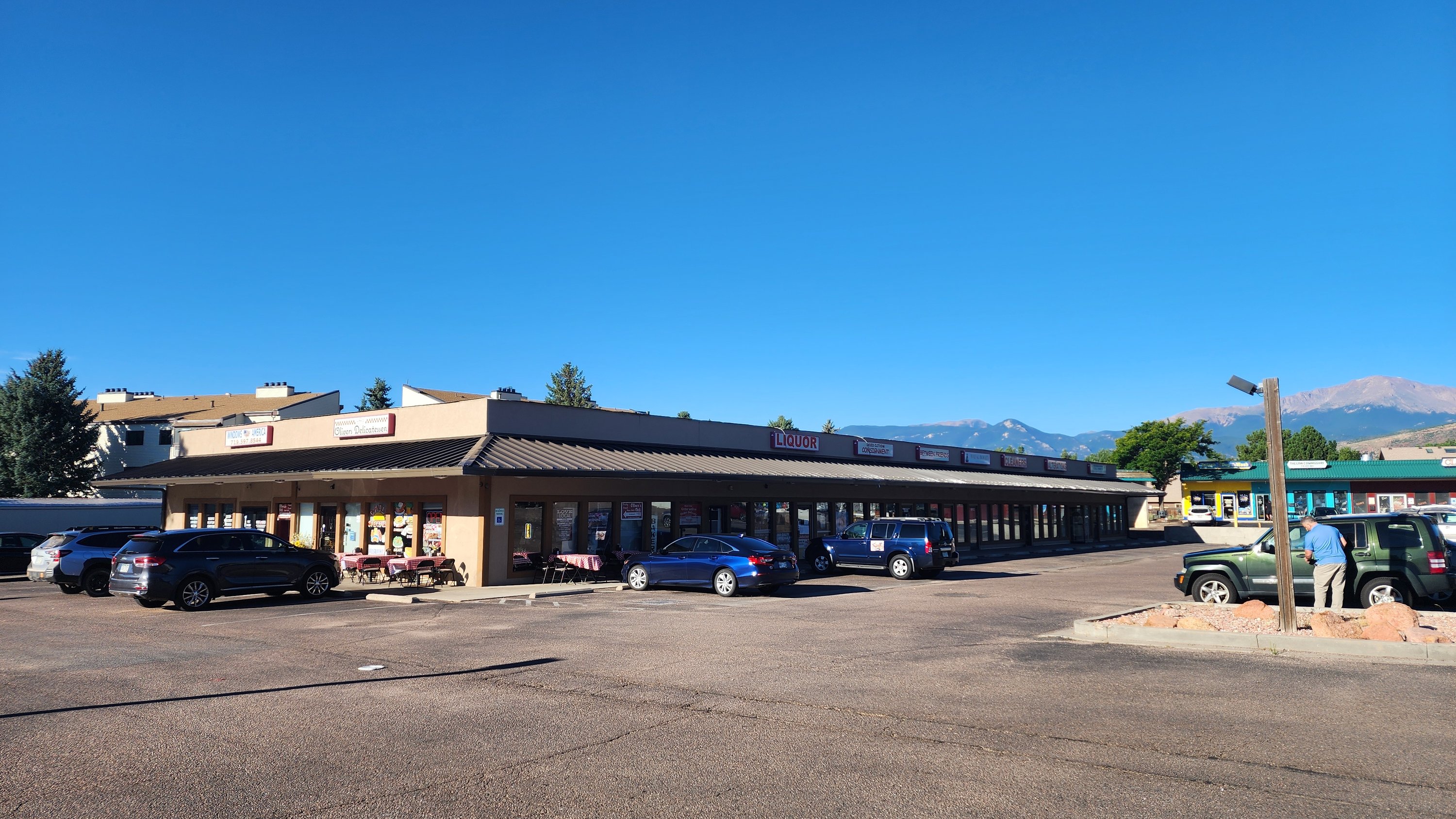 6602 Delmonico Dr, Colorado Springs, CO 80919