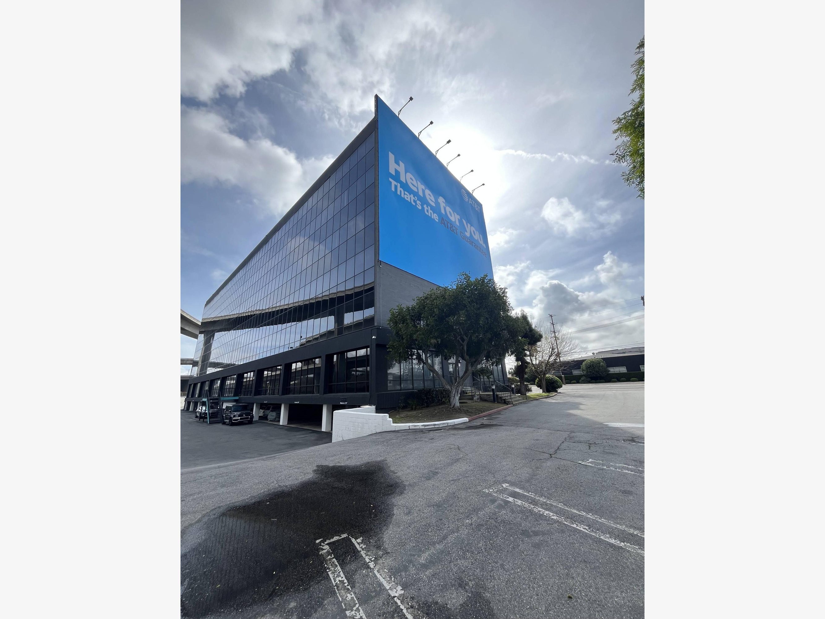 11222 S La Cienega Blvd, Inglewood, CA 90304