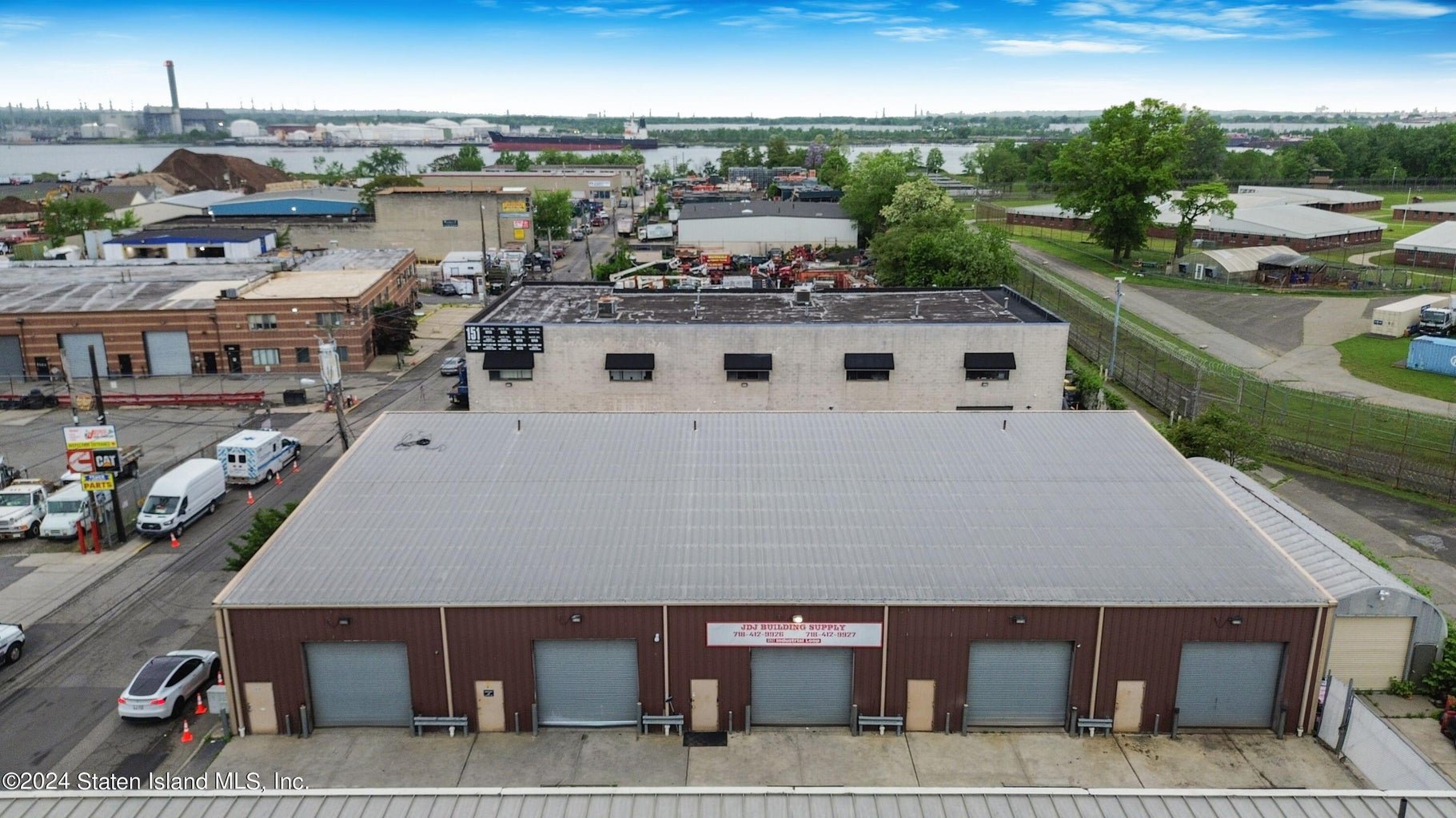 141 Industrial Loop, Staten Island, NY 10309