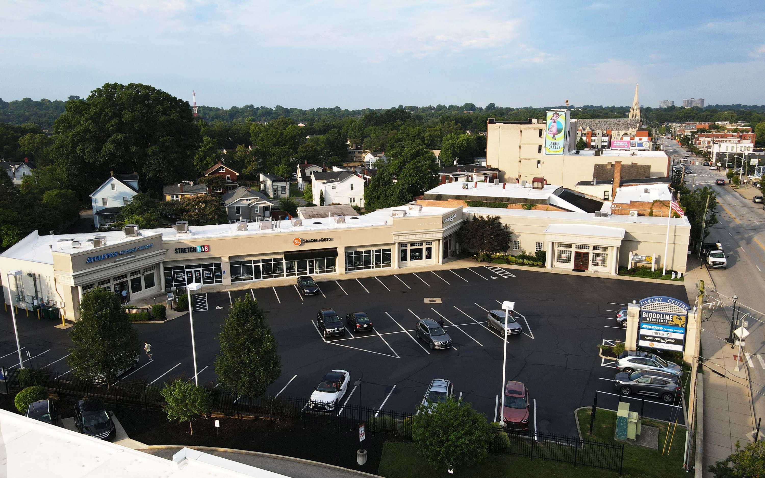 3235 Madison Rd, Cincinnati, OH 45209