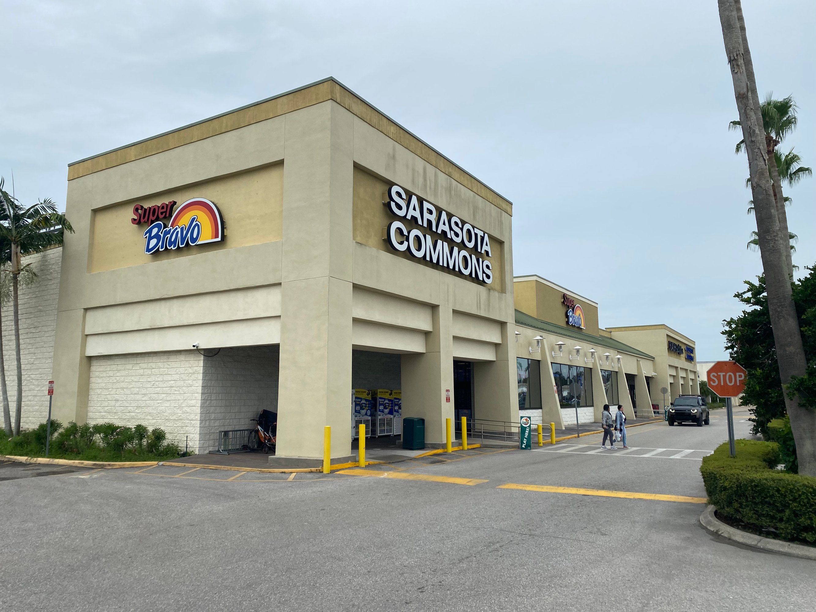 935 N Beneva Rd, Sarasota, FL 34232