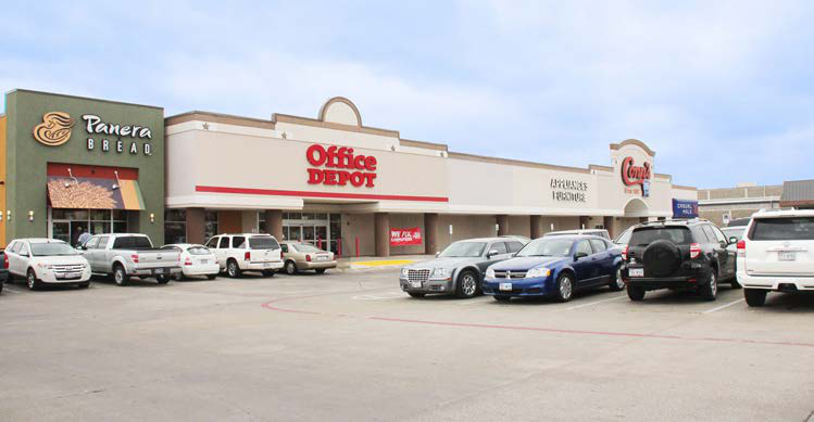 4613 S Hulen St, Fort Worth, TX 76132