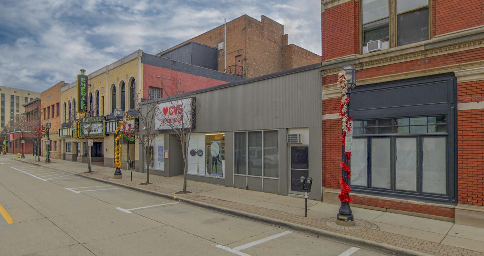 35 N Walnut St, Mount Clemens, MI 48043
