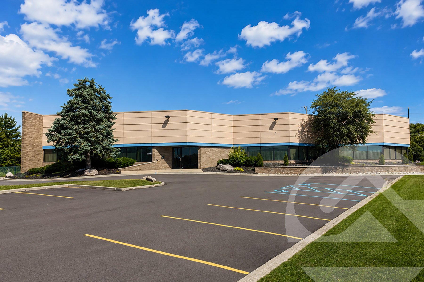 24555 Hallwood Ct, Farmington Hills, MI 48331