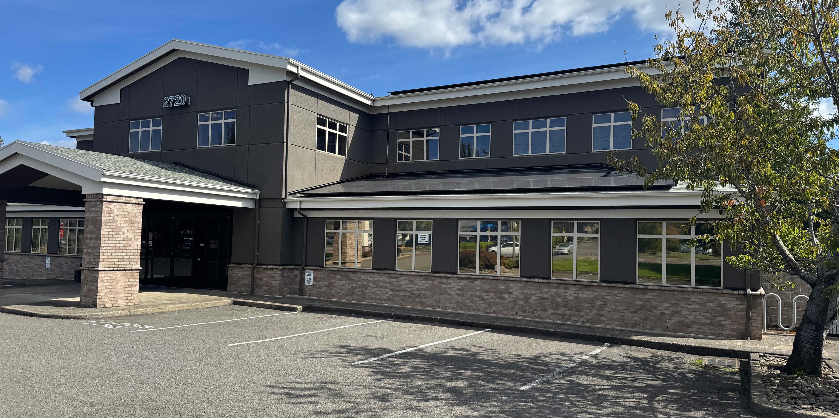 2720 Commercial St SE, Salem, OR 97302
