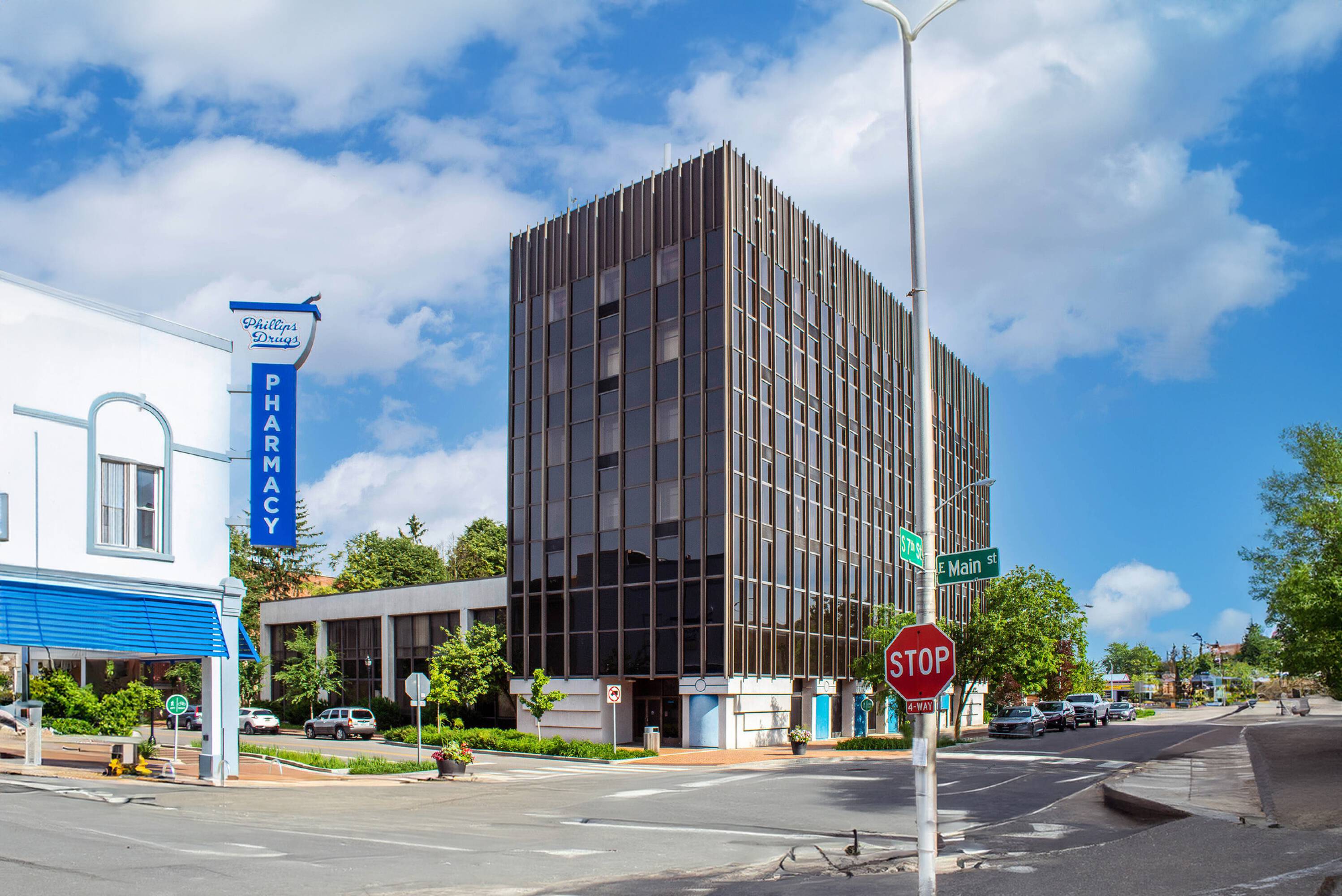 630 E Main St, Richmond, IN 47374