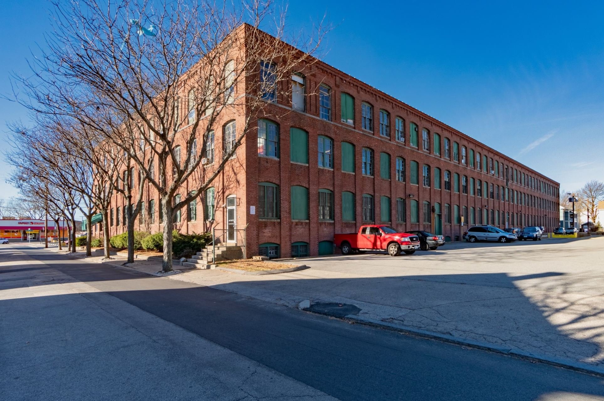 125 Clay St, Central Falls, RI 02863