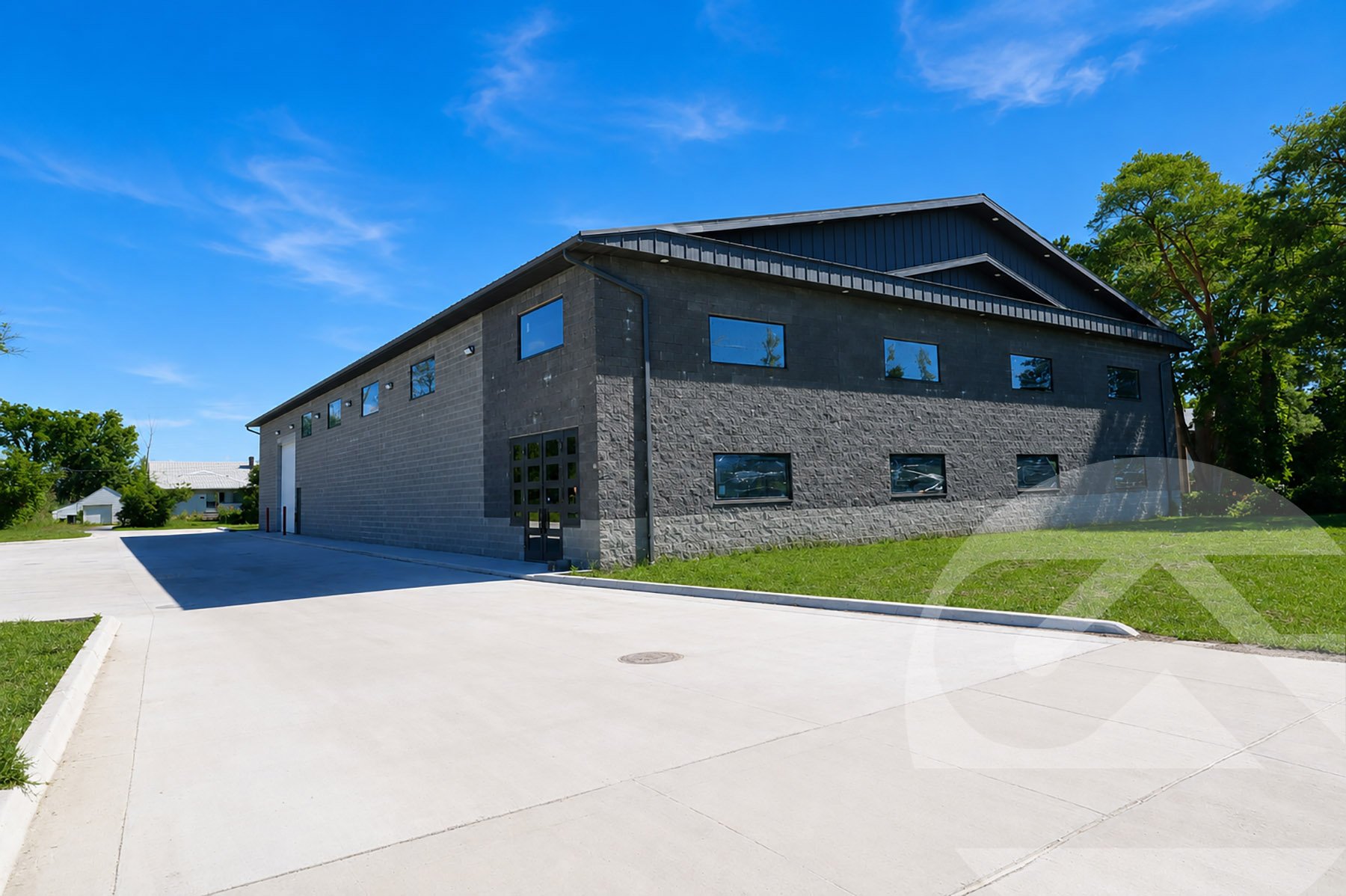 5993 E 14 Mile Rd, Sterling Heights, MI 48312