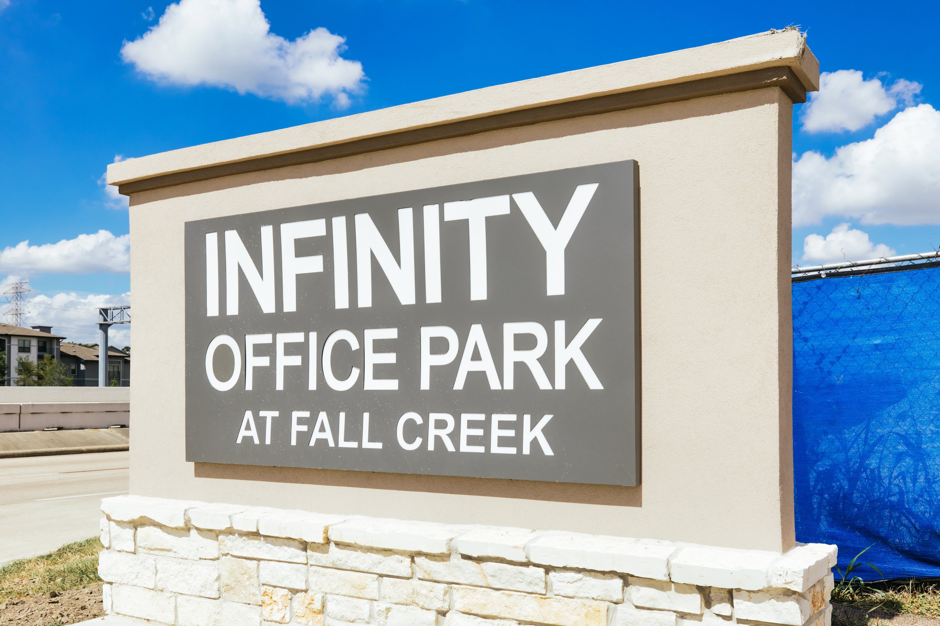 8525 N Sam Houston Pkwy E, Humble, TX 77396