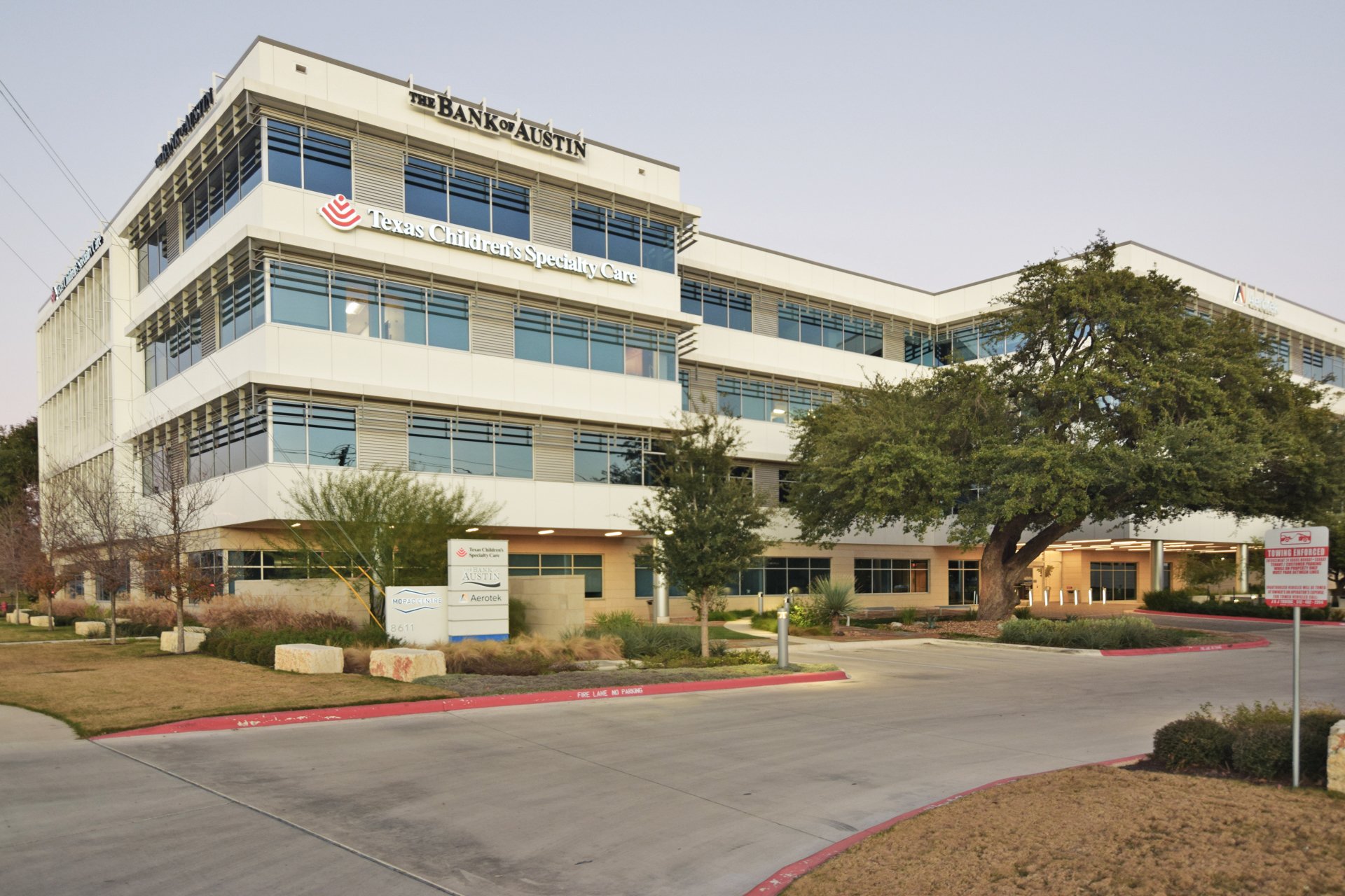 8611 N Mo Pac Expy, Austin, TX 78759