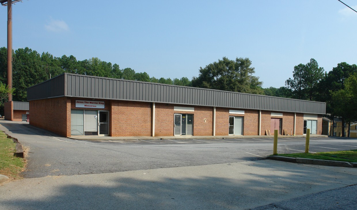3550 Clarkston Industrial Blvd, Clarkston, GA 30021
