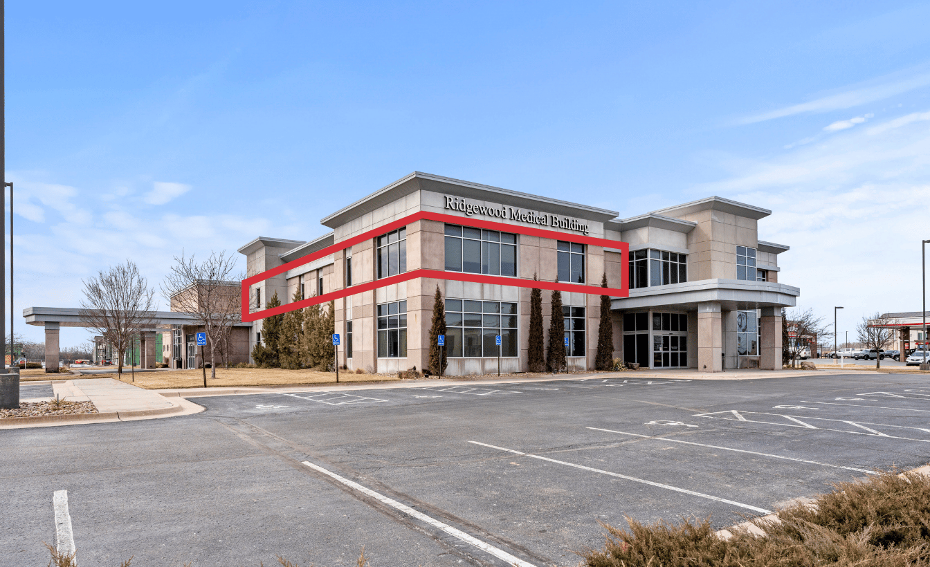 4013 N Ridge Rd, Wichita, KS 67205