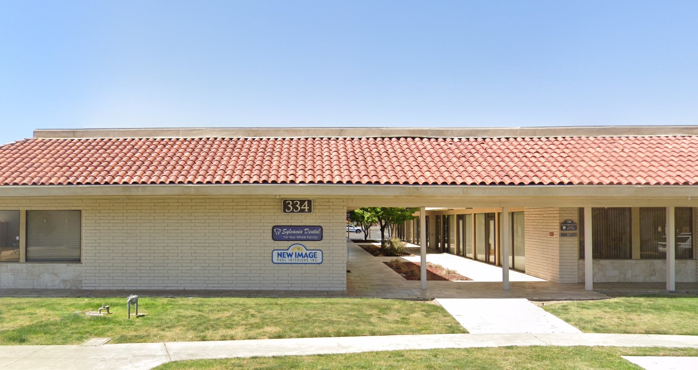 334 Shaw Ave, Clovis, CA 93612