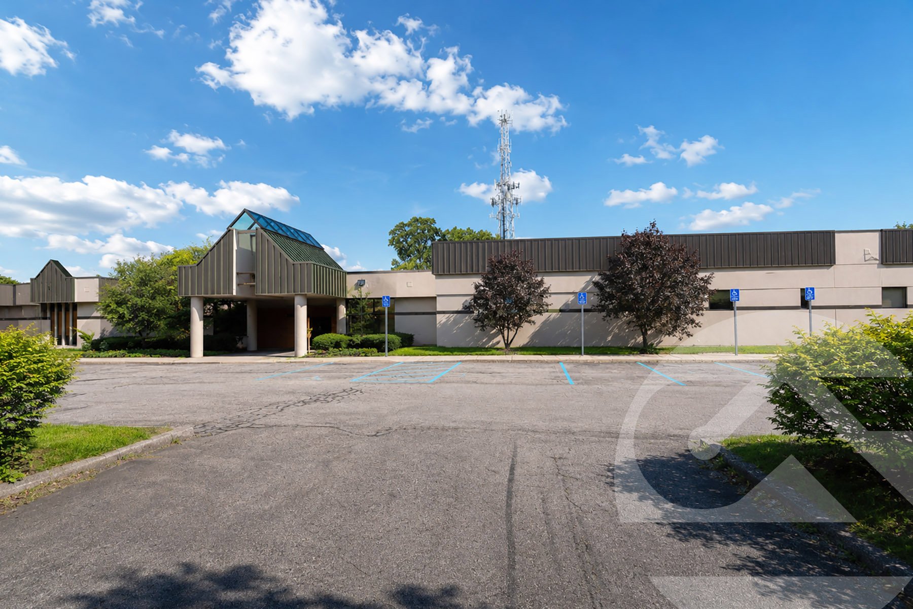 25350 Ecorse Rd, Taylor, MI 48180