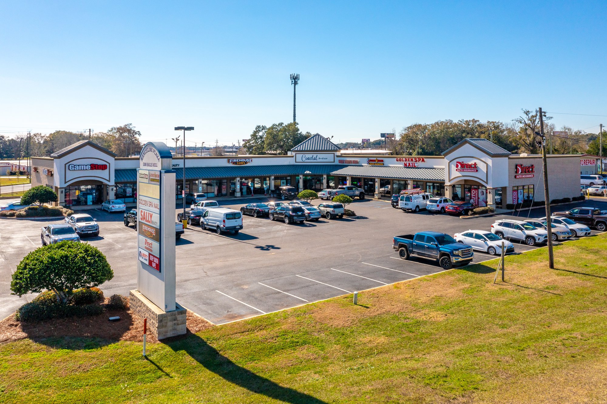 5300 Halls Mill Rd, Mobile, AL 36619